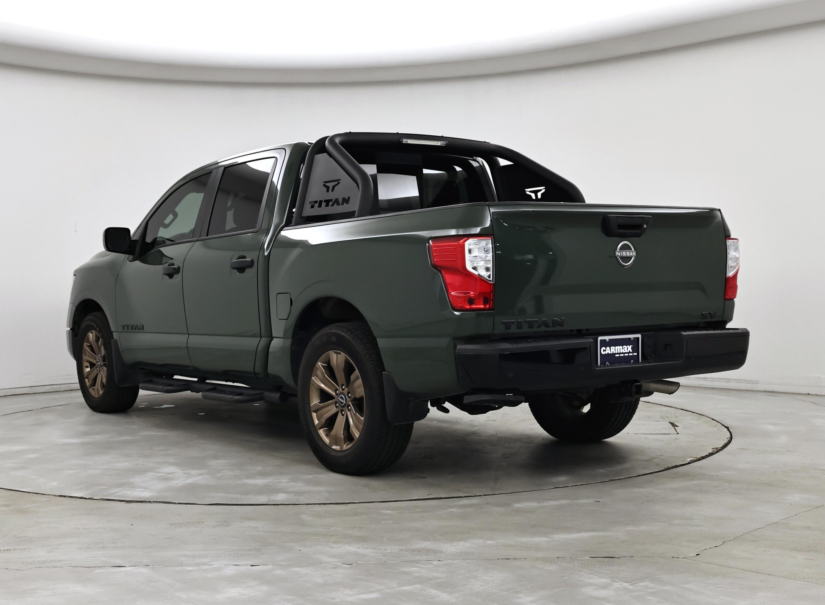 Thumbnail: 2024 Nissan Titan - 2