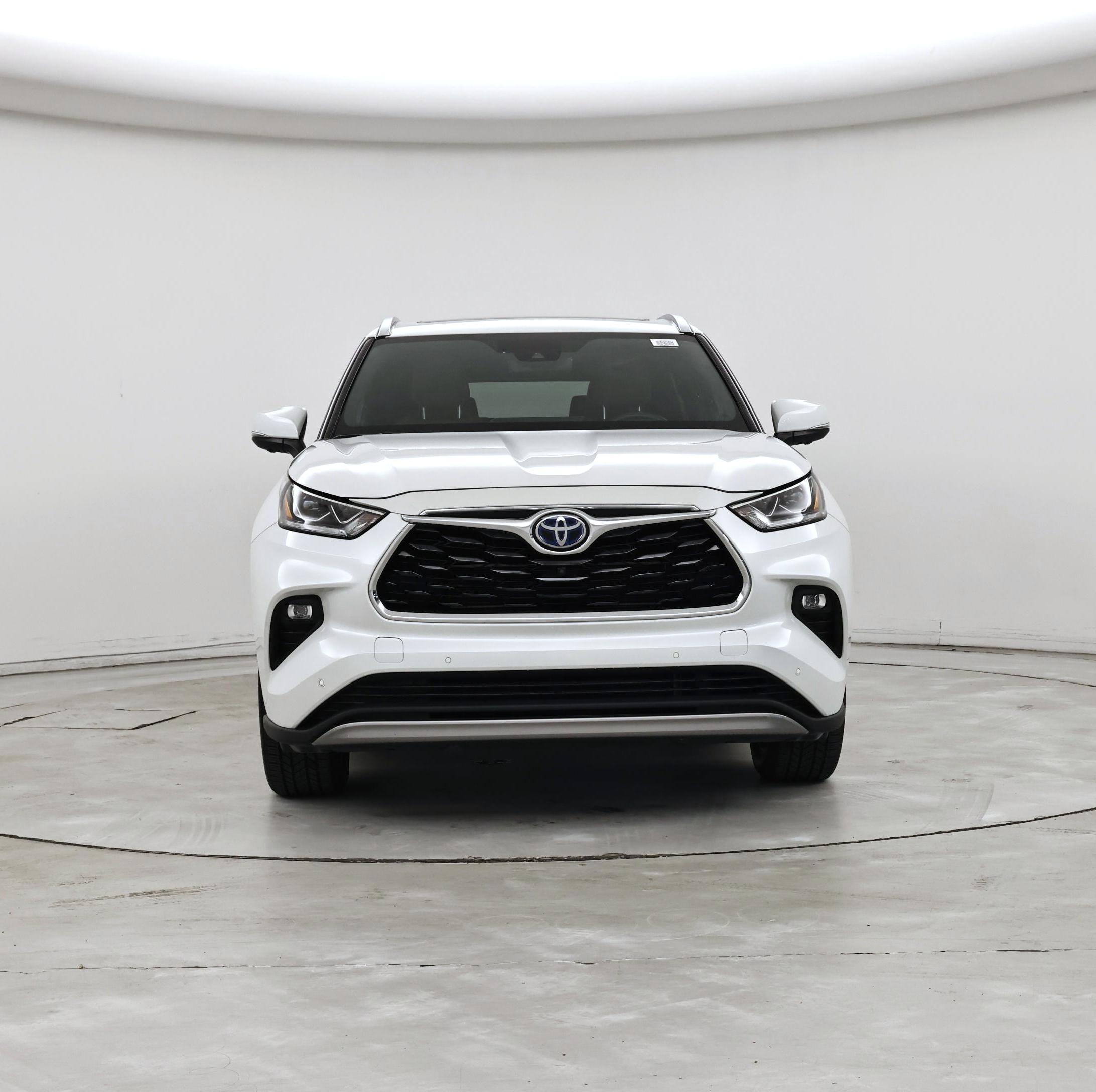 Thumbnail: 2023 Toyota Highlander - 5