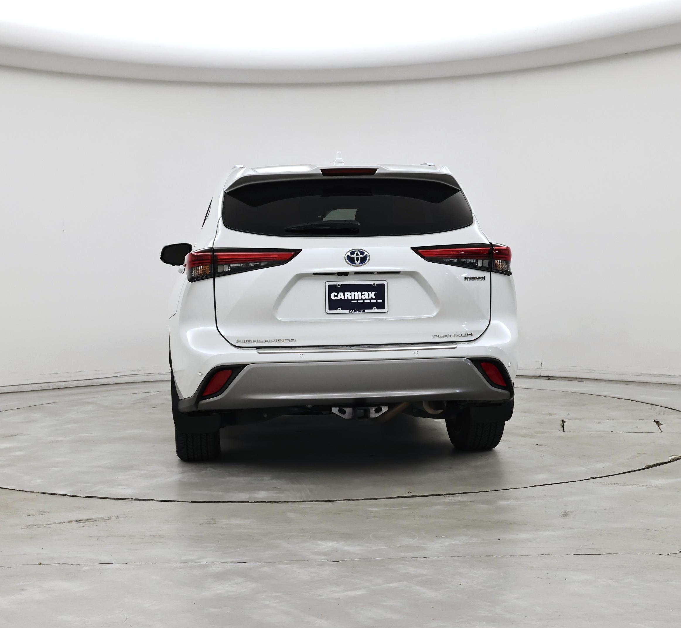 Thumbnail: 2023 Toyota Highlander - 6