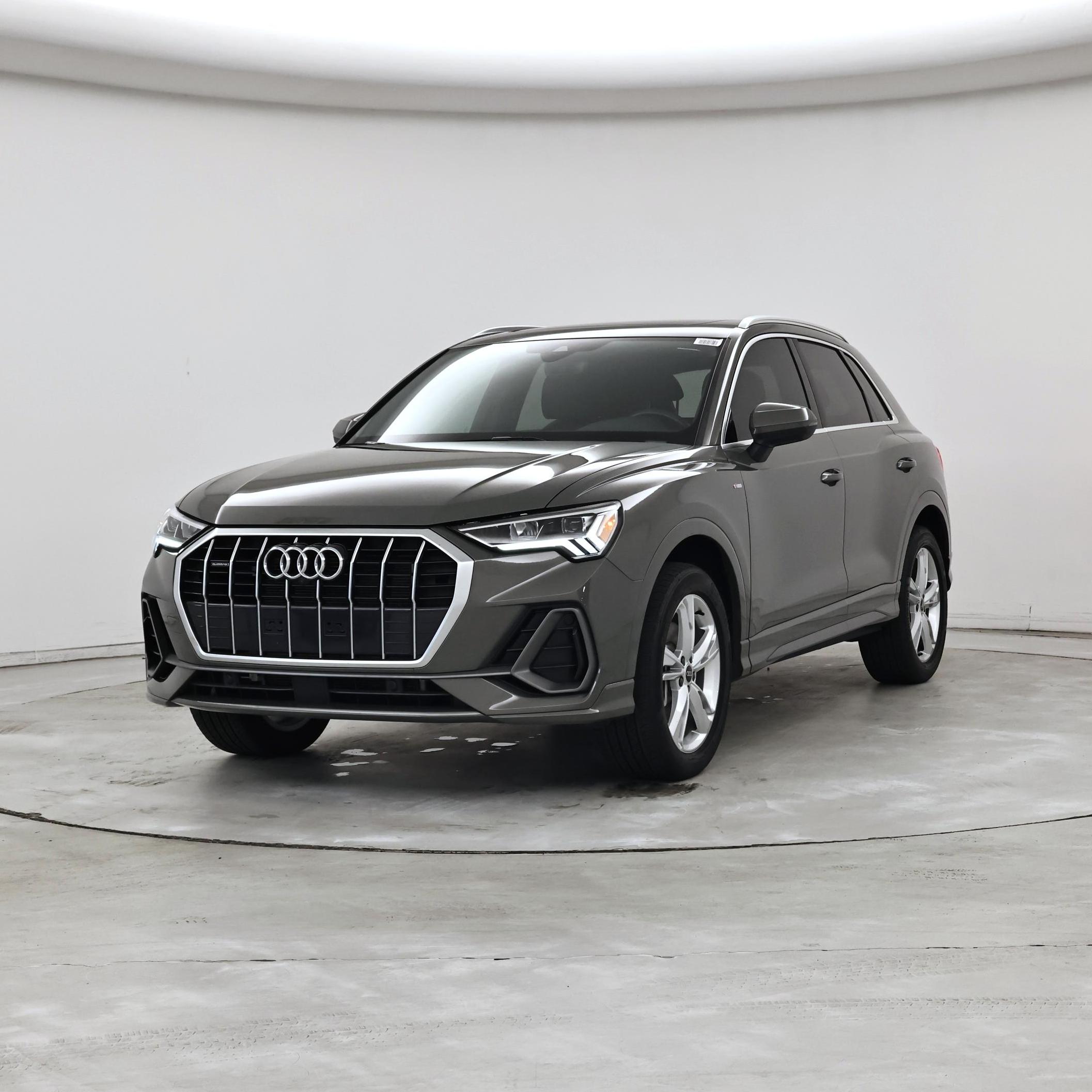 Thumbnail: 2023 Audi Q3 - 4