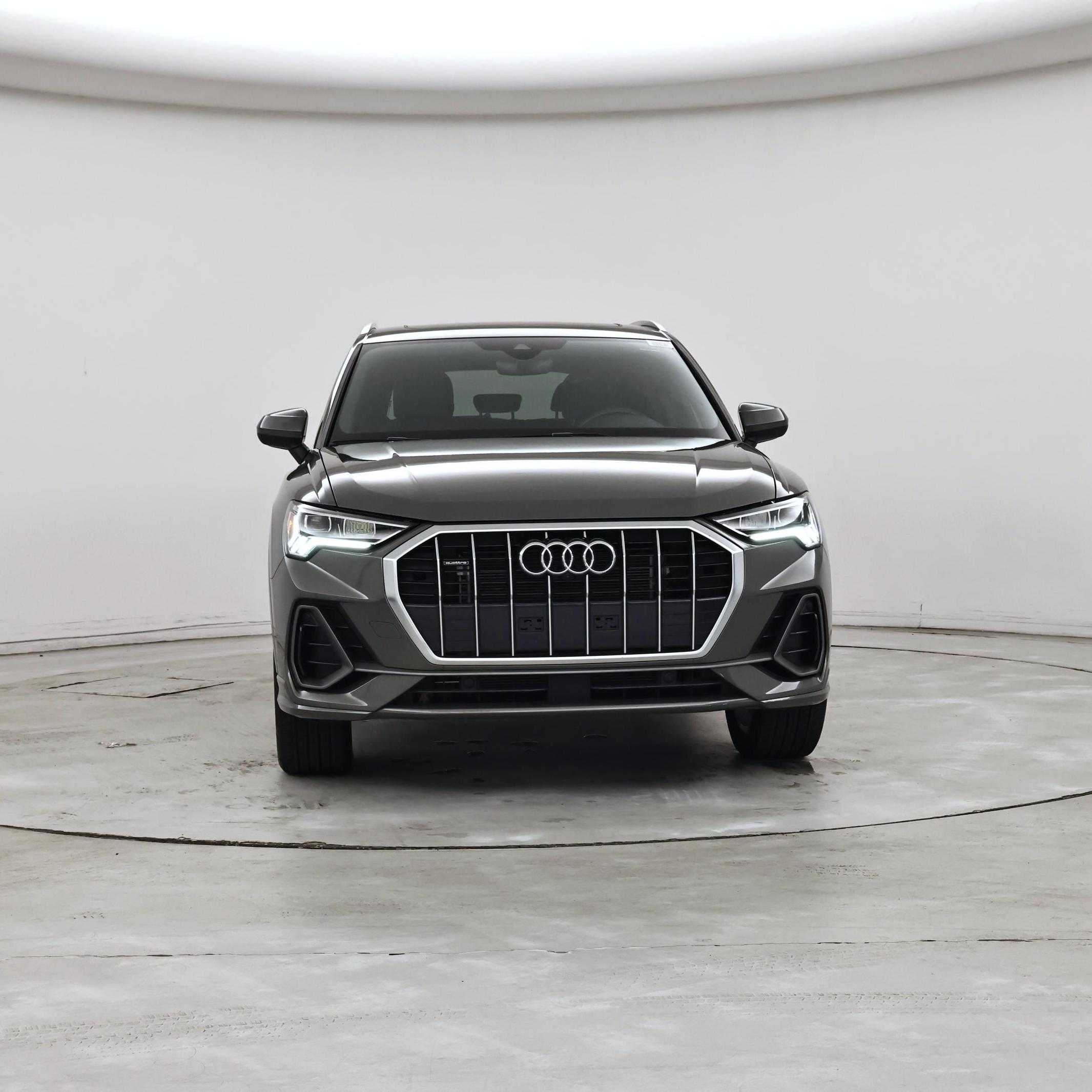 Thumbnail: 2023 Audi Q3 - 5