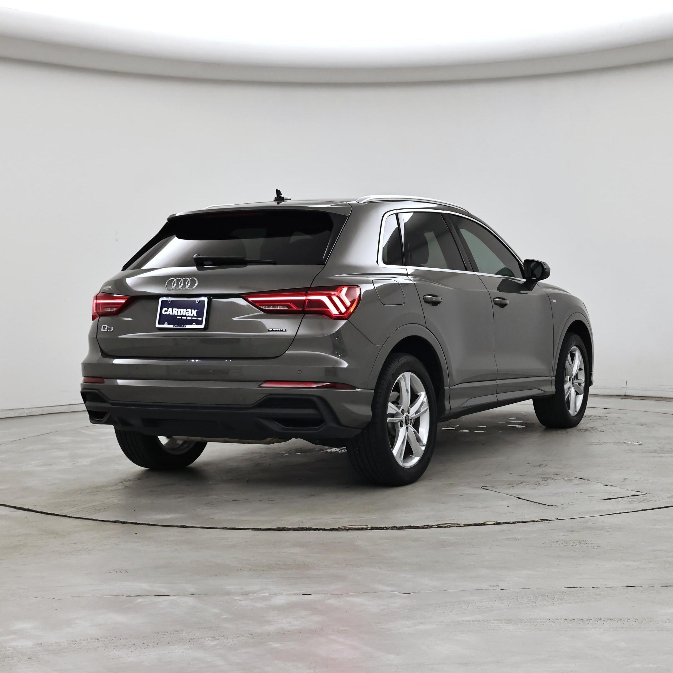 Thumbnail: 2023 Audi Q3 - 8