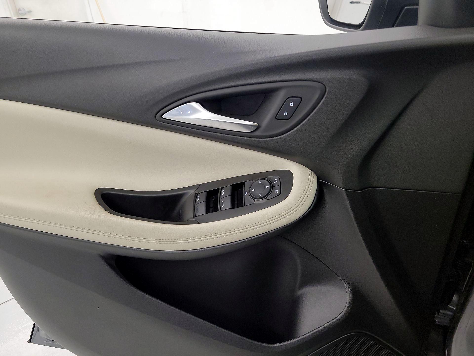 Thumbnail: 2023 Buick Encore GX - 12