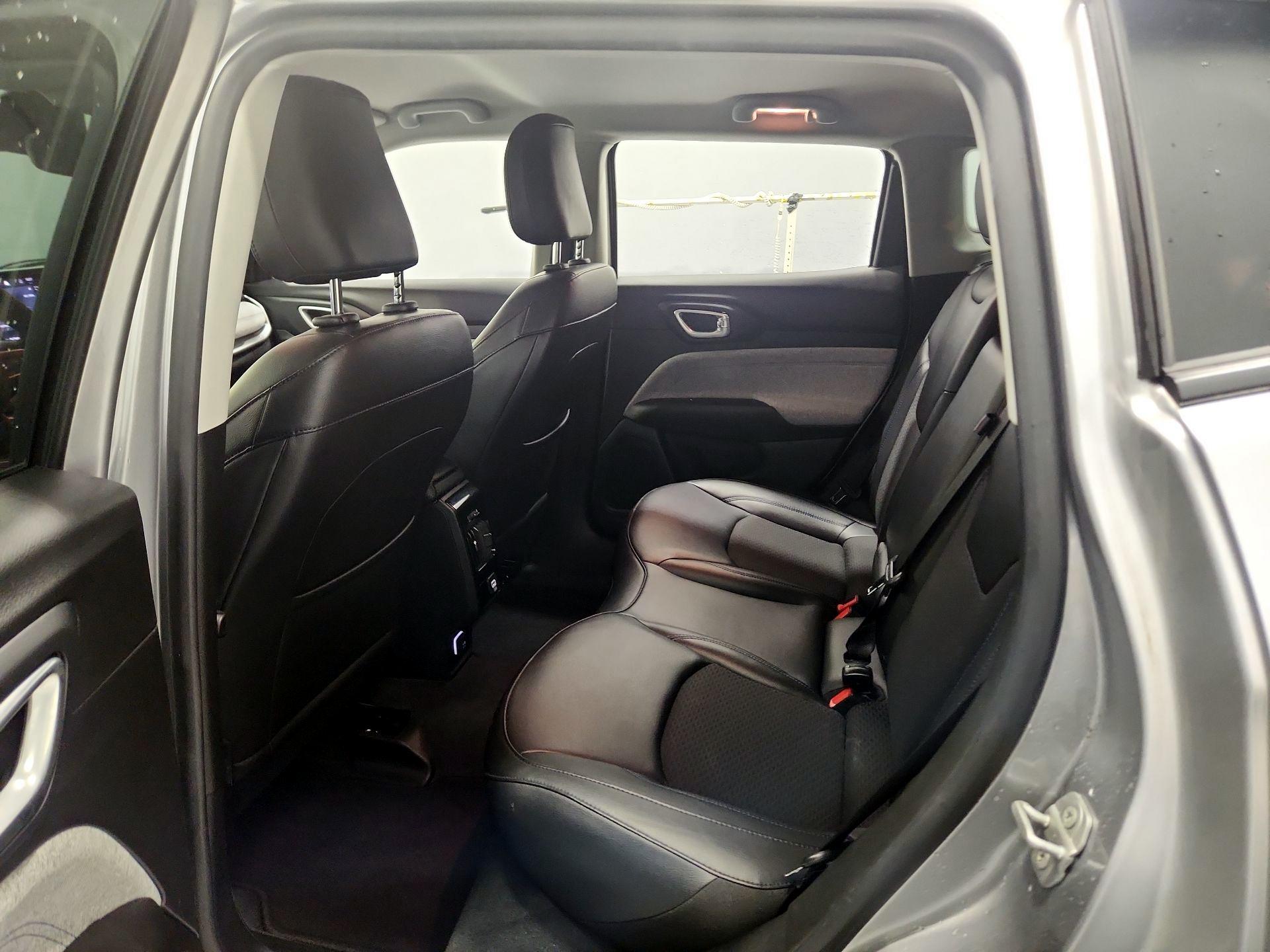 Thumbnail: 2022 Jeep Compass - 19