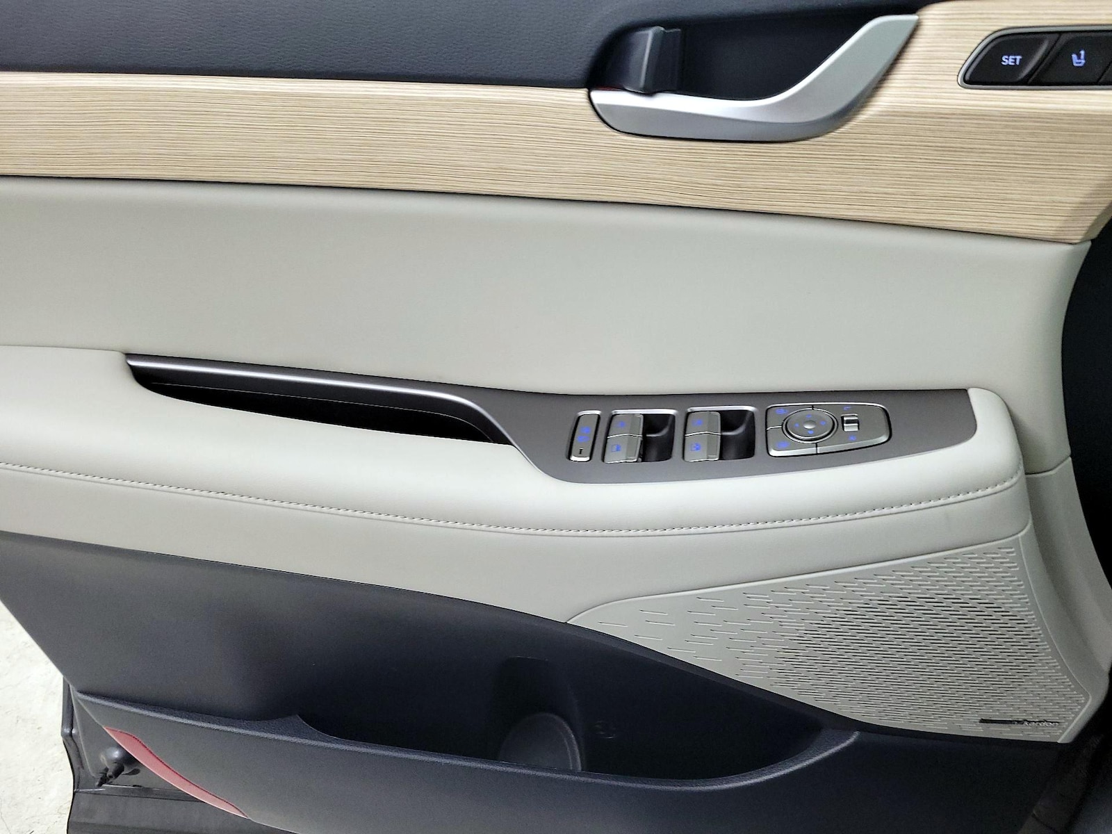 2024 Hyundai Palisade Limited - Photo 11