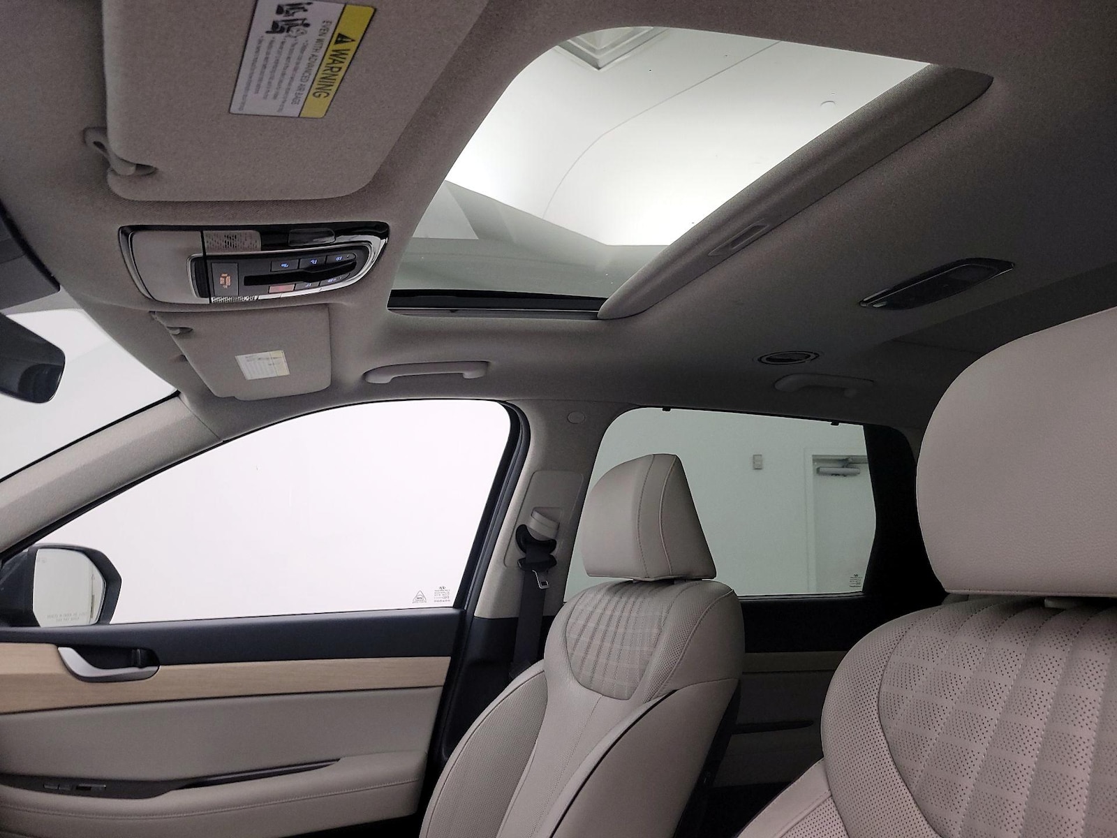 2024 Hyundai Palisade Limited - Photo 19