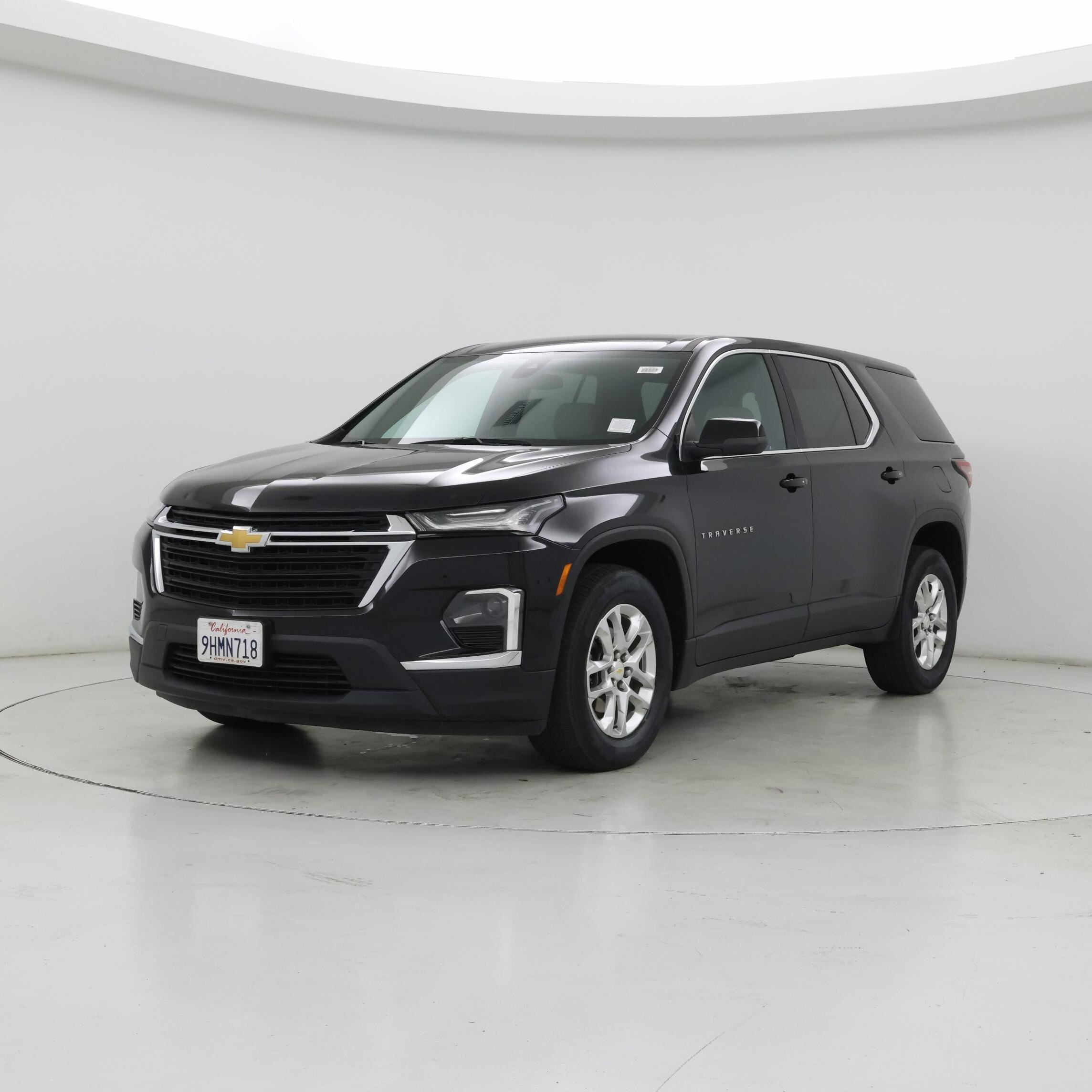 Thumbnail: 2023 Chevrolet Traverse - 4