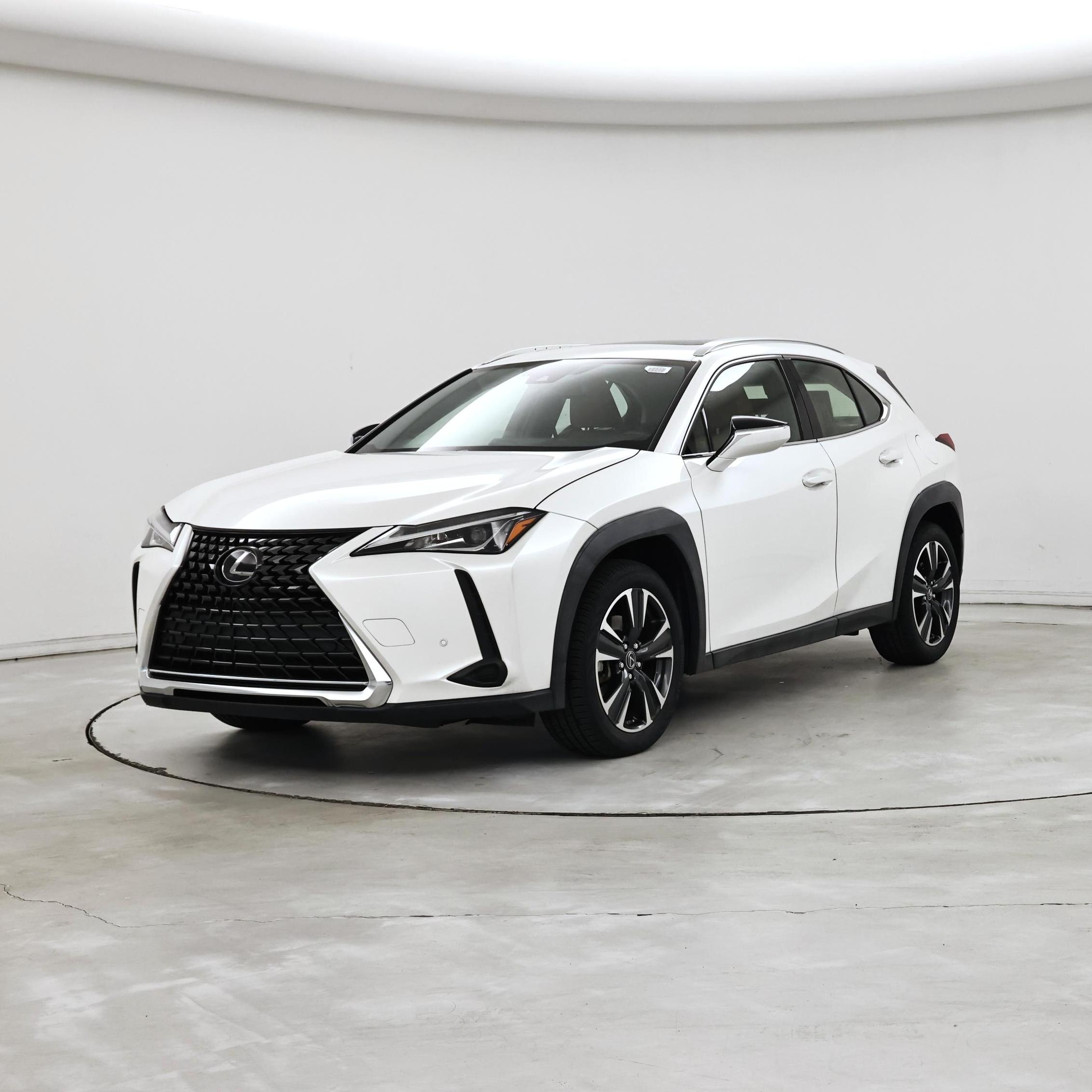 Thumbnail: 2021 Lexus UX - 4