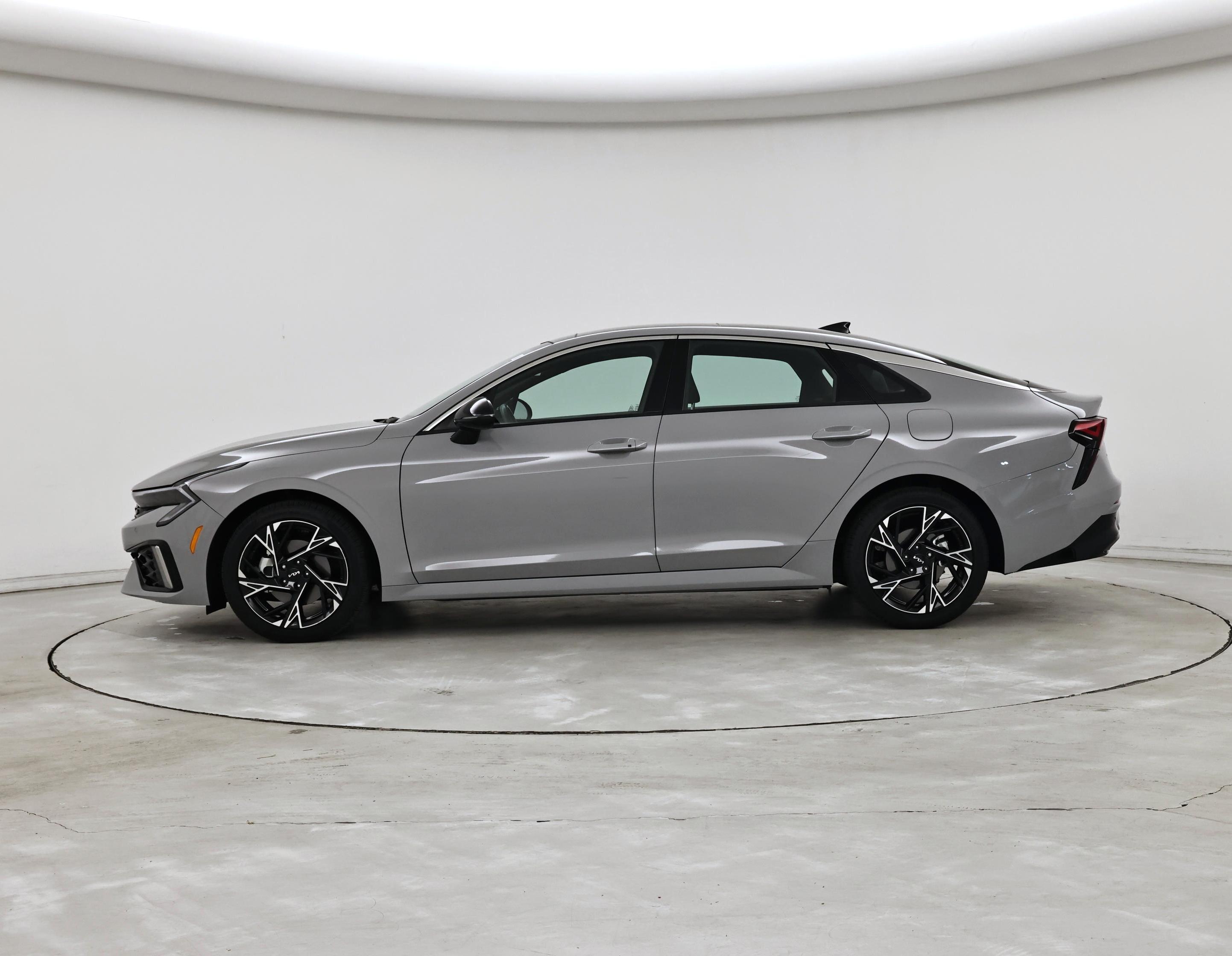 Thumbnail: 2025 Kia K5 - 3