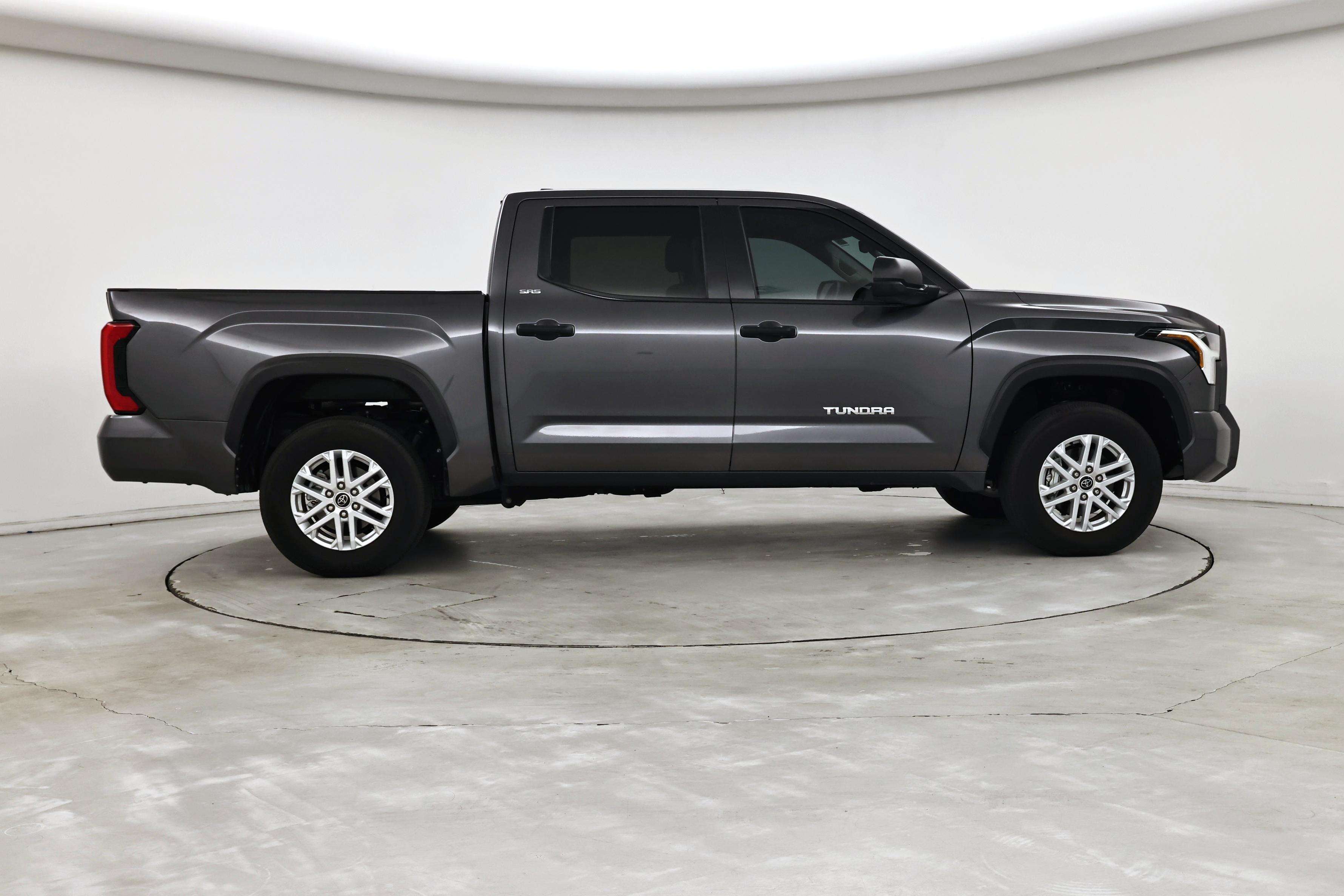 Thumbnail: 2024 Toyota Tundra - 7