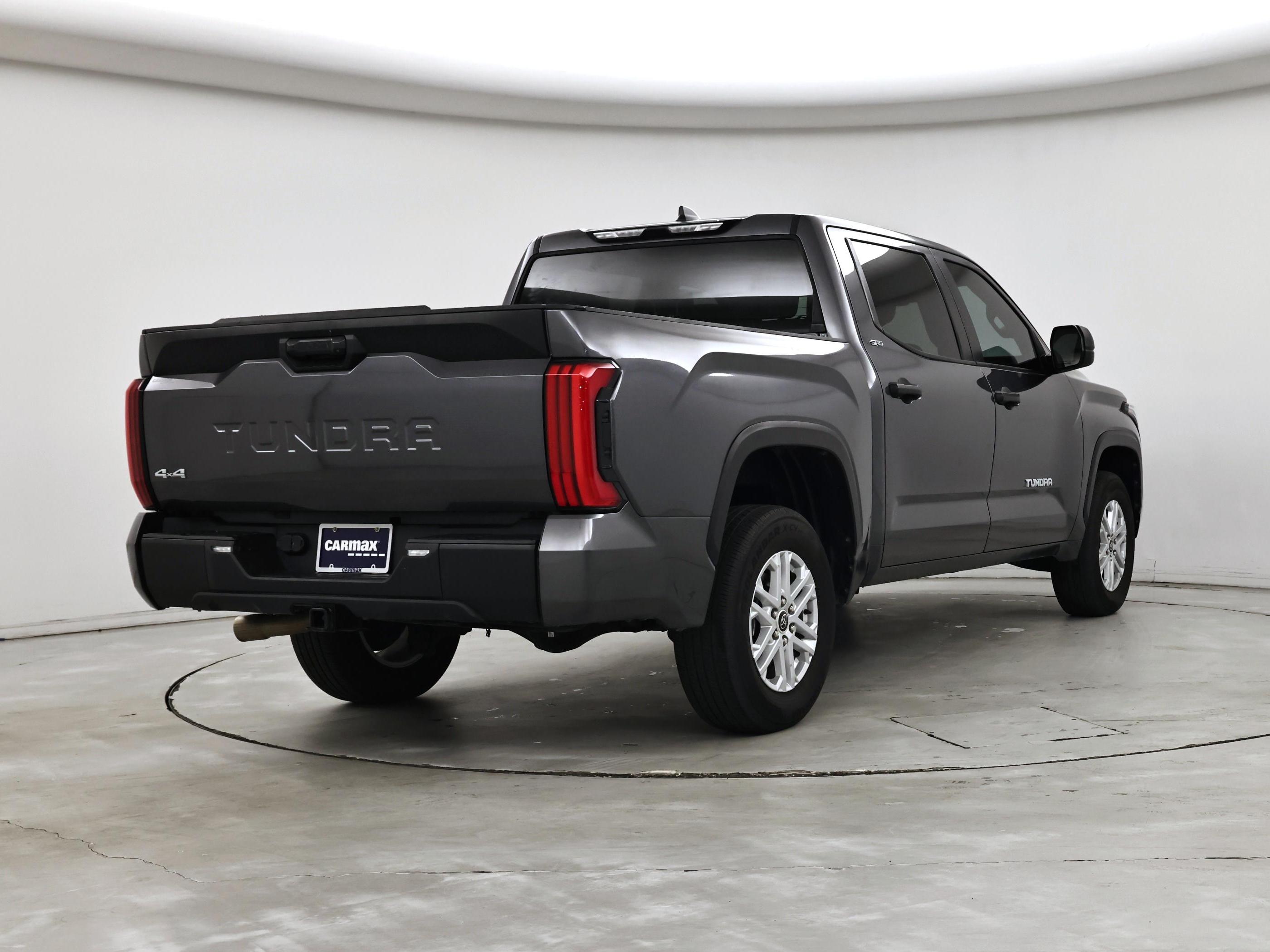 Thumbnail: 2024 Toyota Tundra - 8