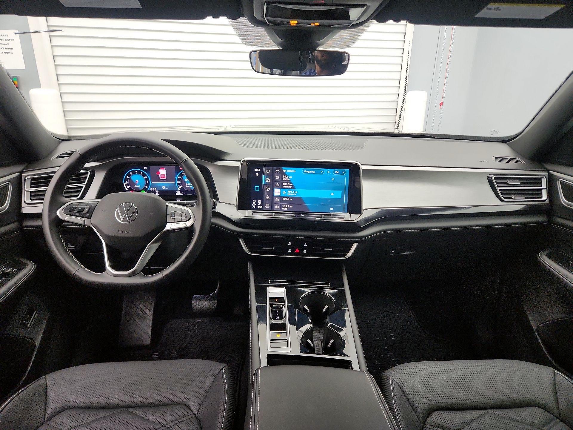 Thumbnail: 2025 Volkswagen Atlas - 9