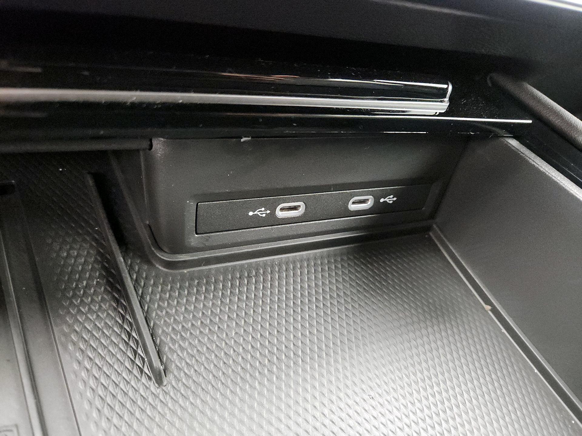 Thumbnail: 2025 Volkswagen Atlas - 18