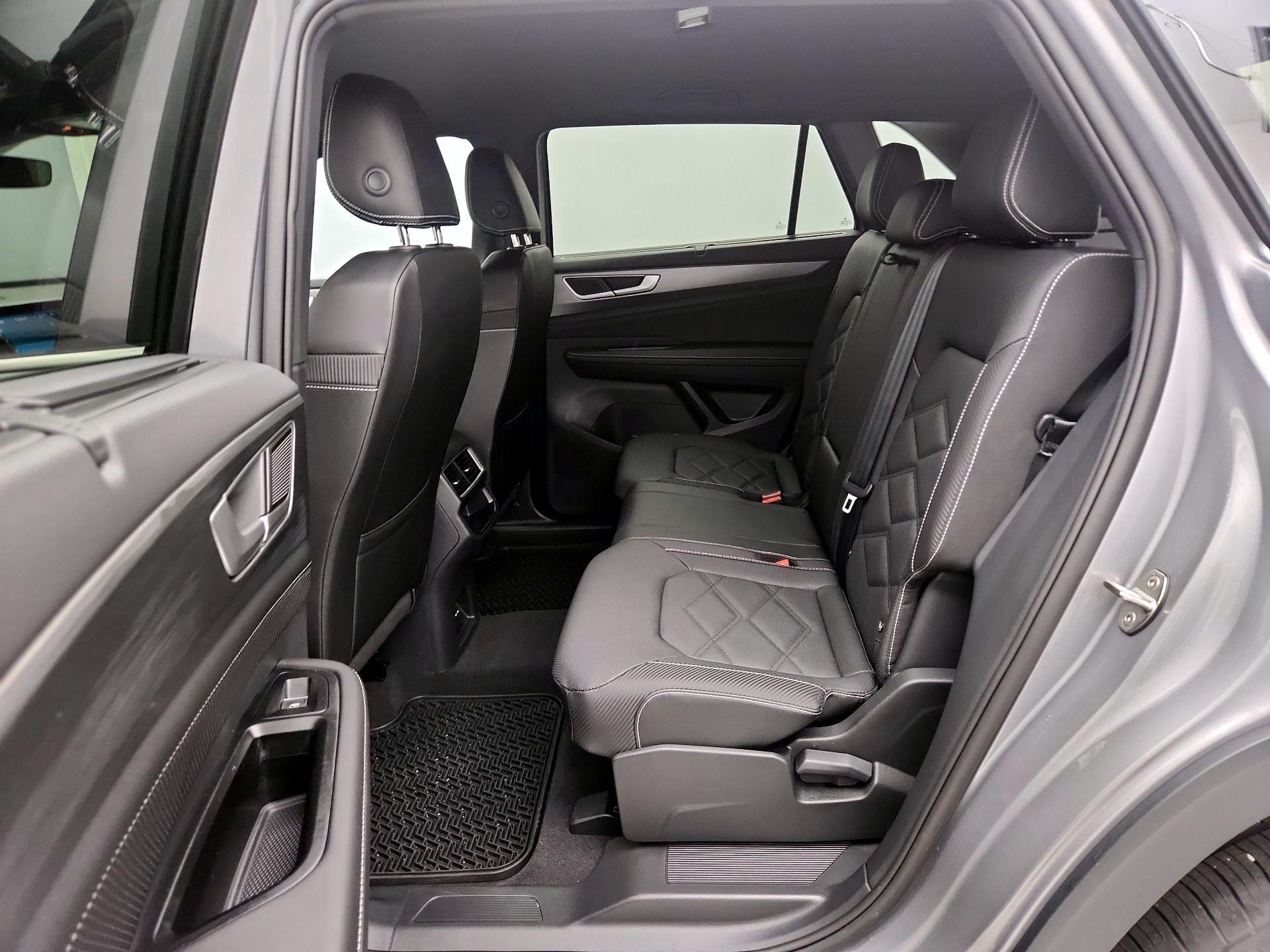 Thumbnail: 2025 Volkswagen Atlas - 19