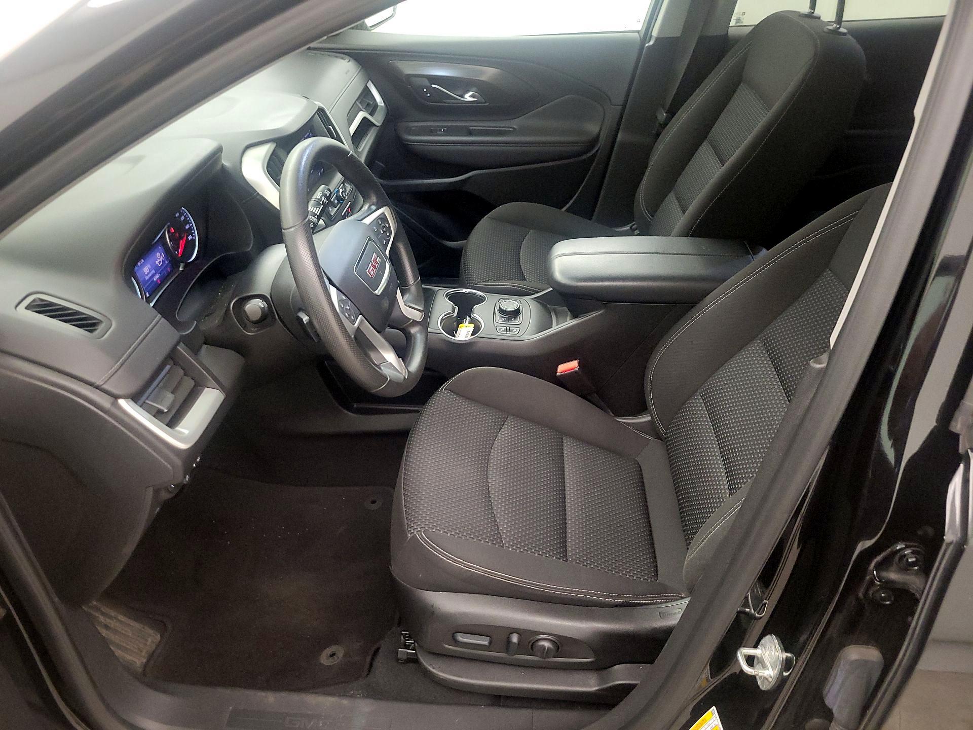 Thumbnail: 2022 GMC Terrain - 11