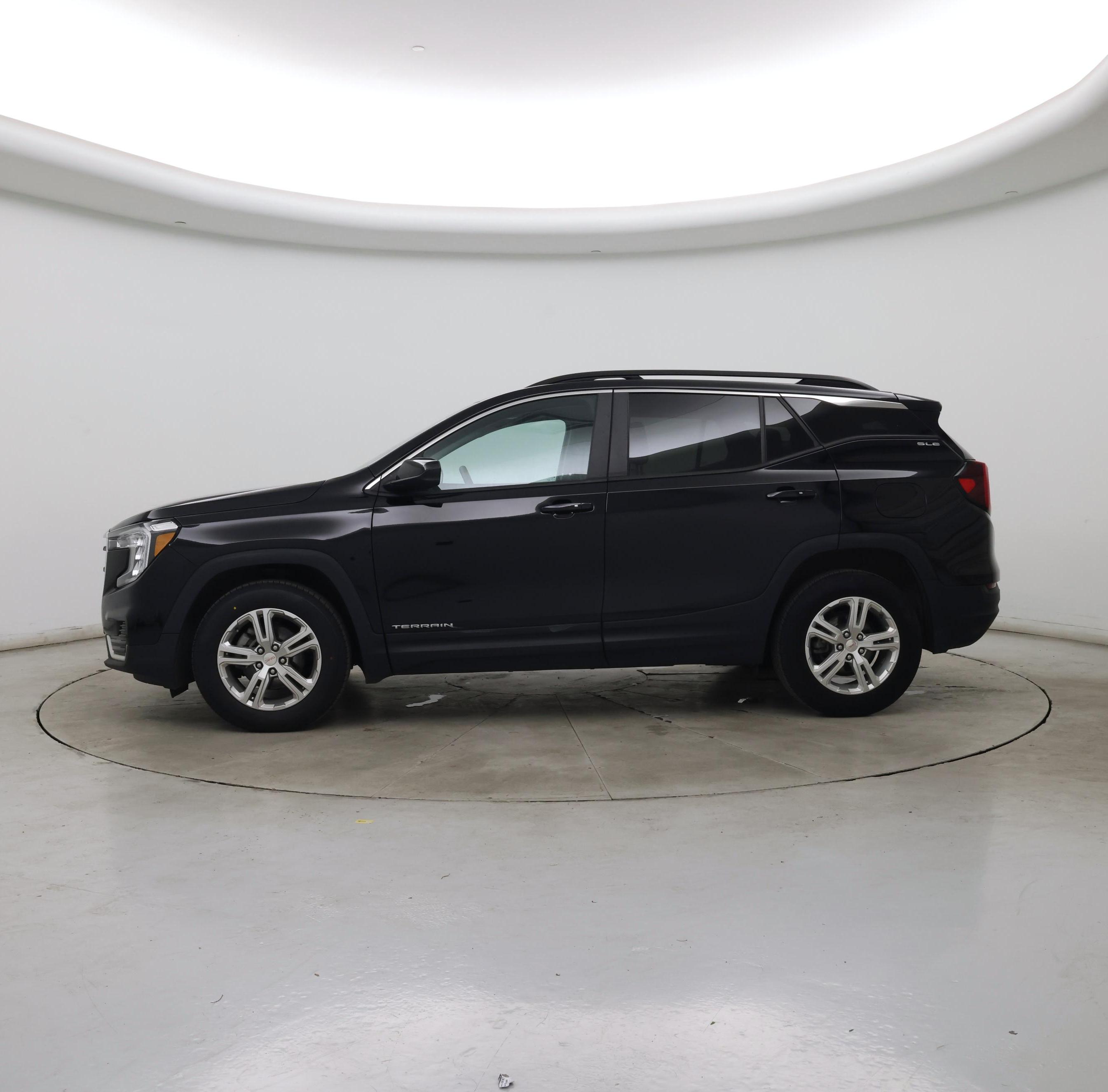 Thumbnail: 2022 GMC Terrain - 3