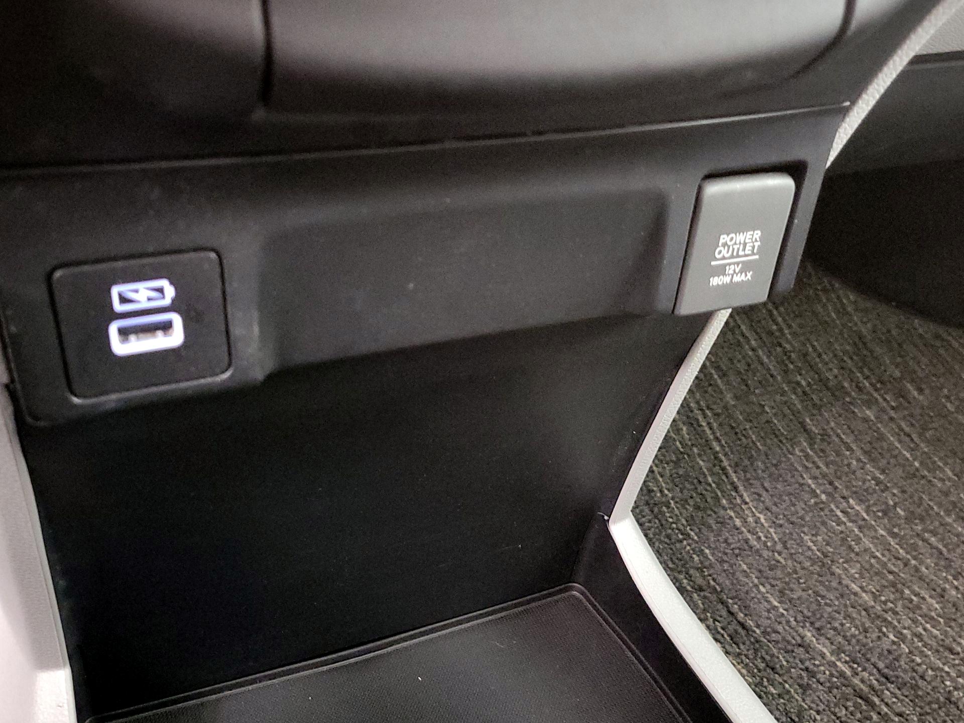 Thumbnail: 2021 Honda Odyssey - 18