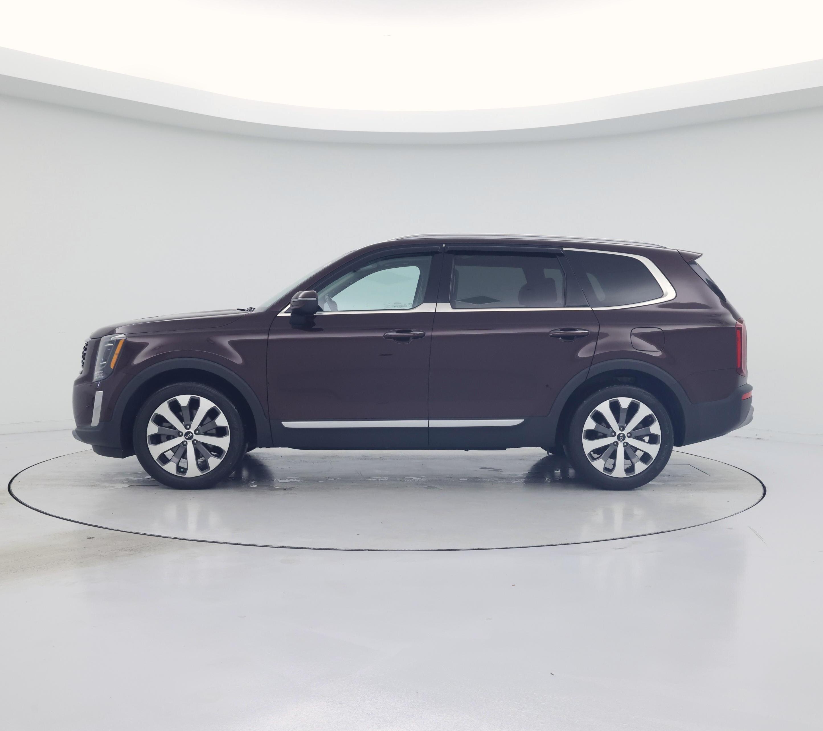 Thumbnail: 2021 Kia Telluride - 3
