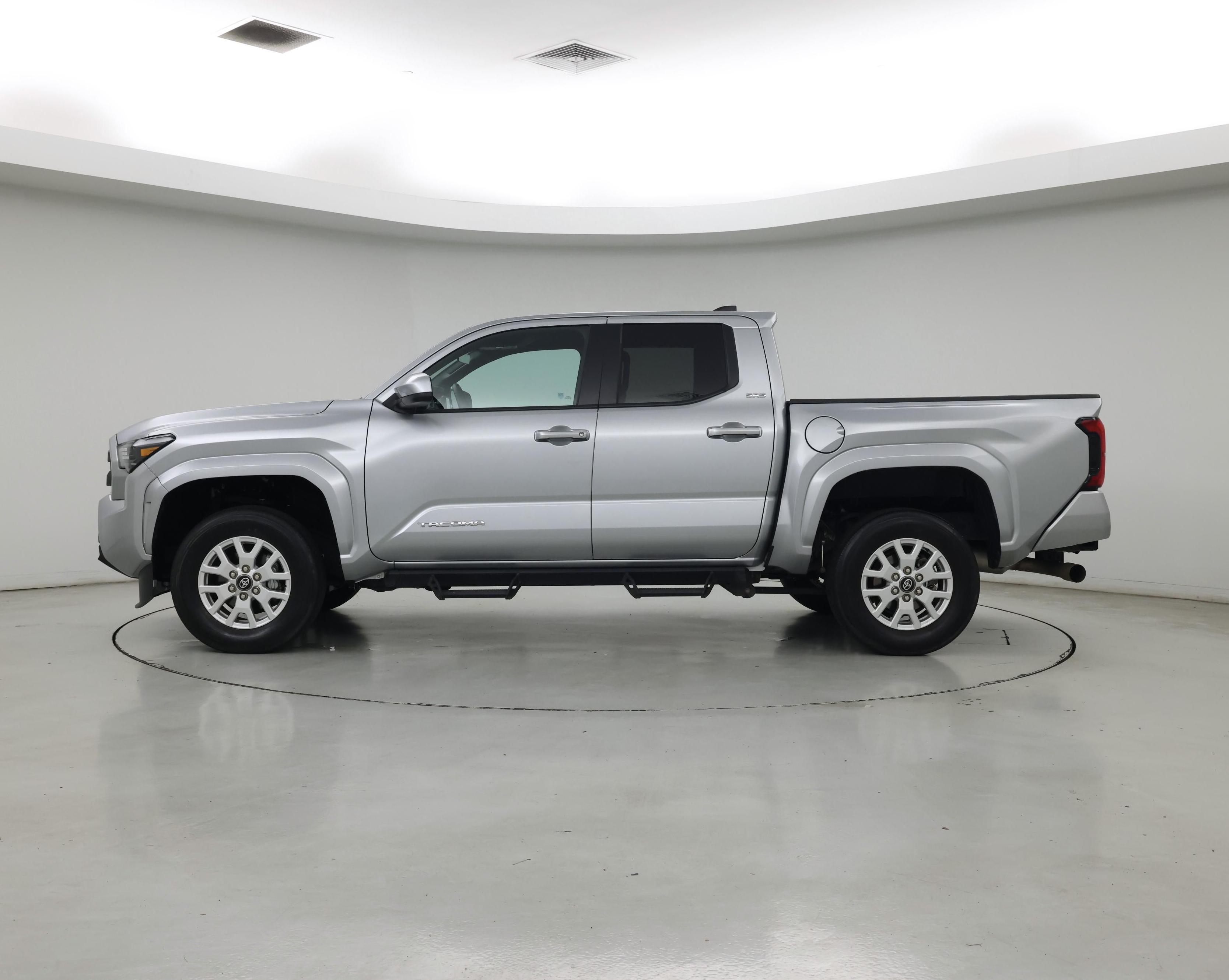 Thumbnail: 2024 Toyota Tacoma - 3