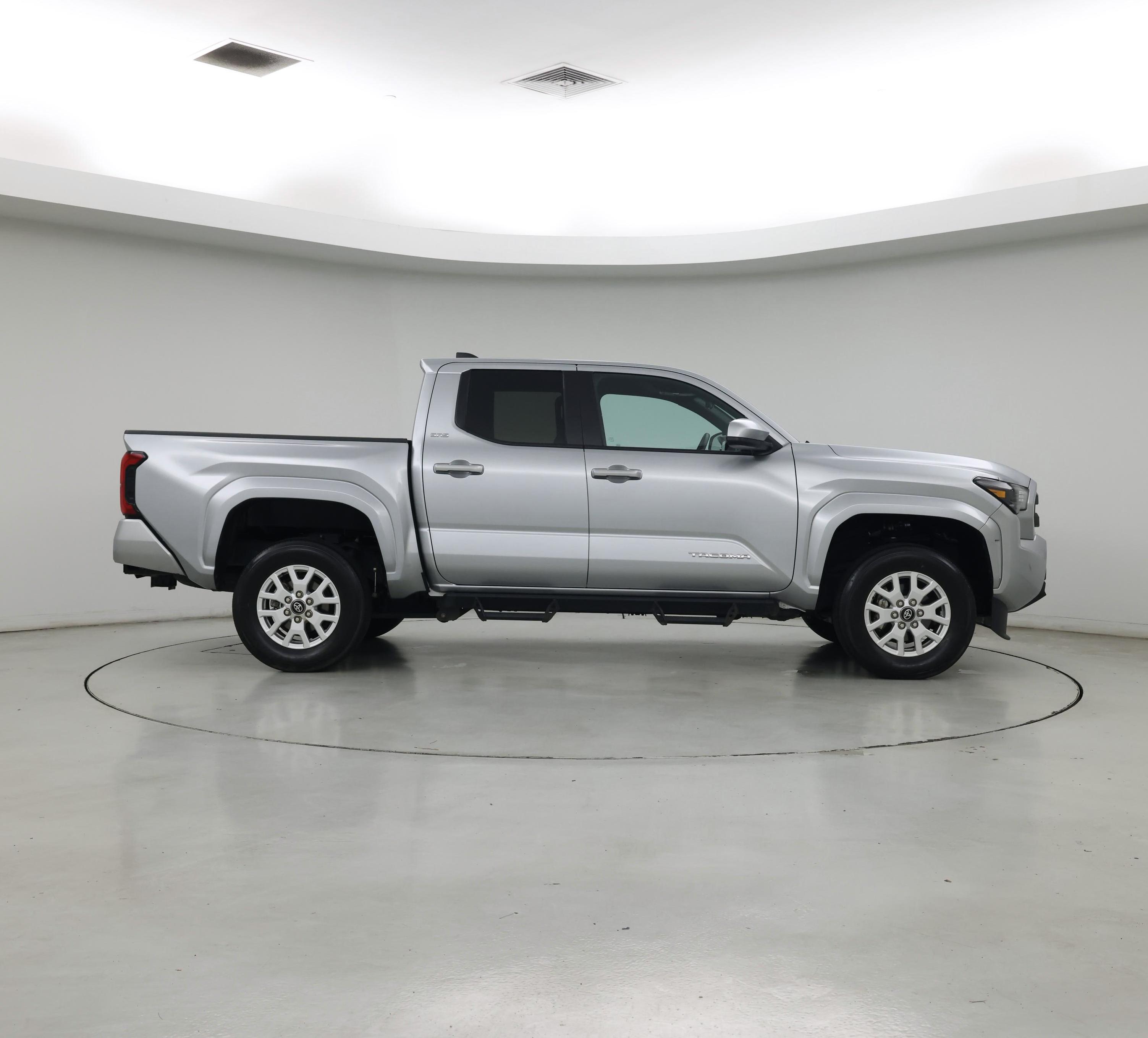 Thumbnail: 2024 Toyota Tacoma - 7
