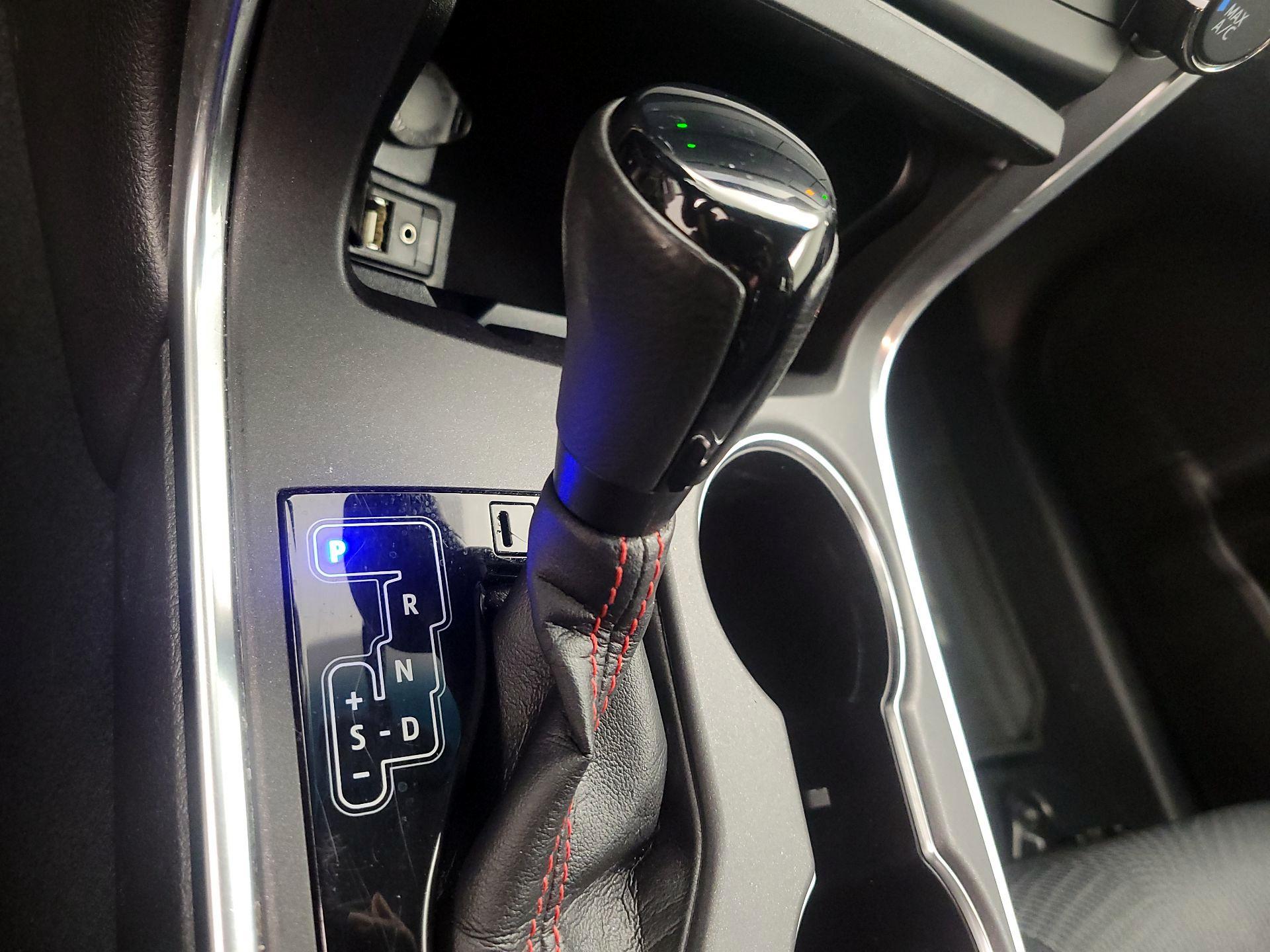 Thumbnail: 2017 Toyota Camry - 17