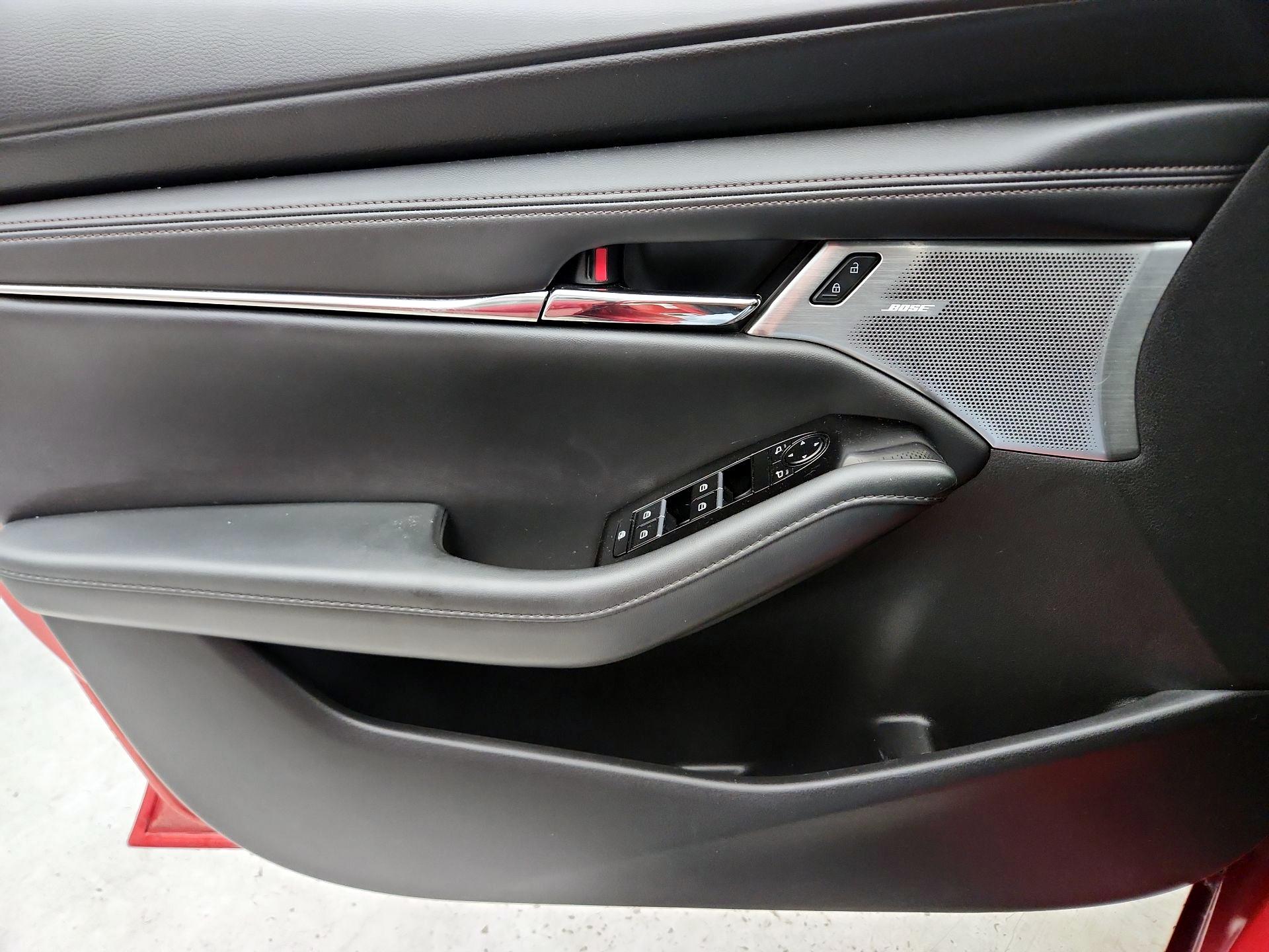 Thumbnail: 2021 Mazda Mazda3 - 12