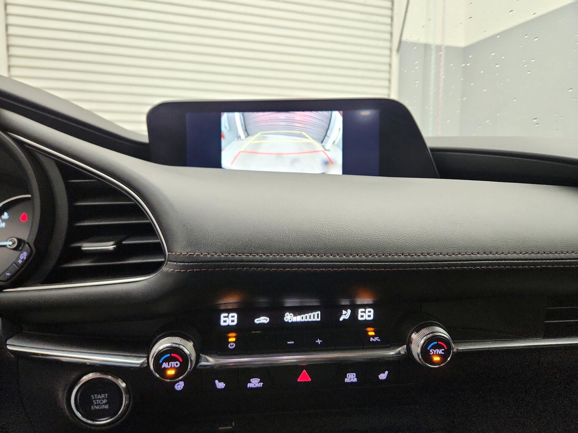 Thumbnail: 2021 Mazda Mazda3 - 14