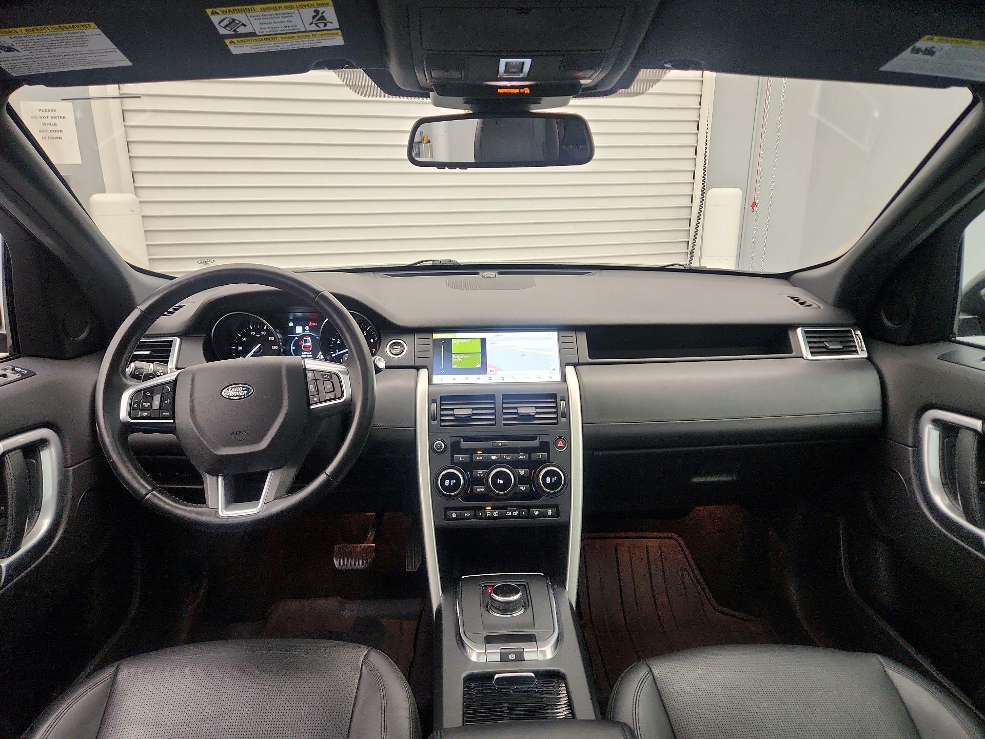 Thumbnail: 2019 Land Rover Discovery Sport - 9