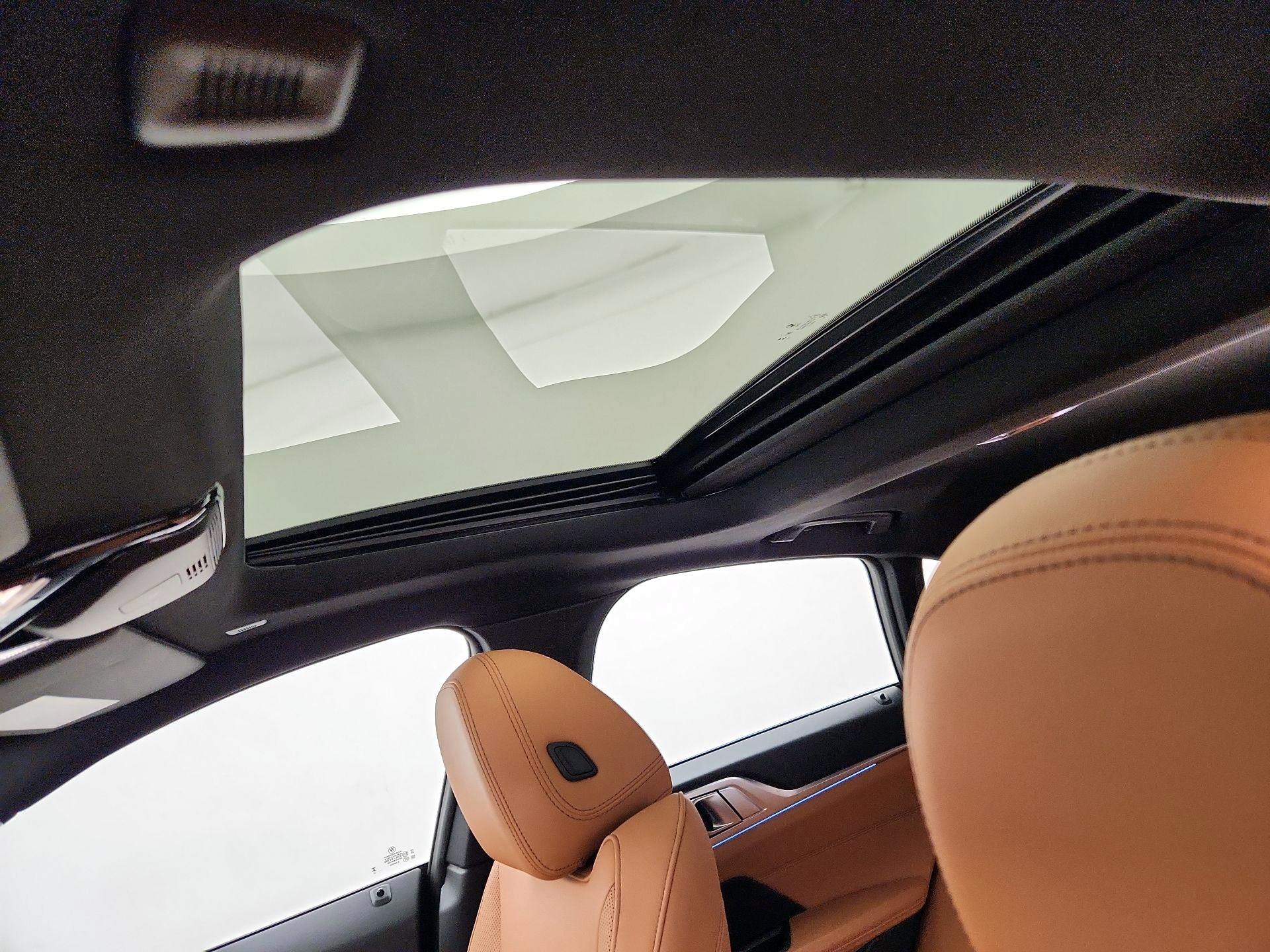 Thumbnail: 2024 BMW 4 Series - 20