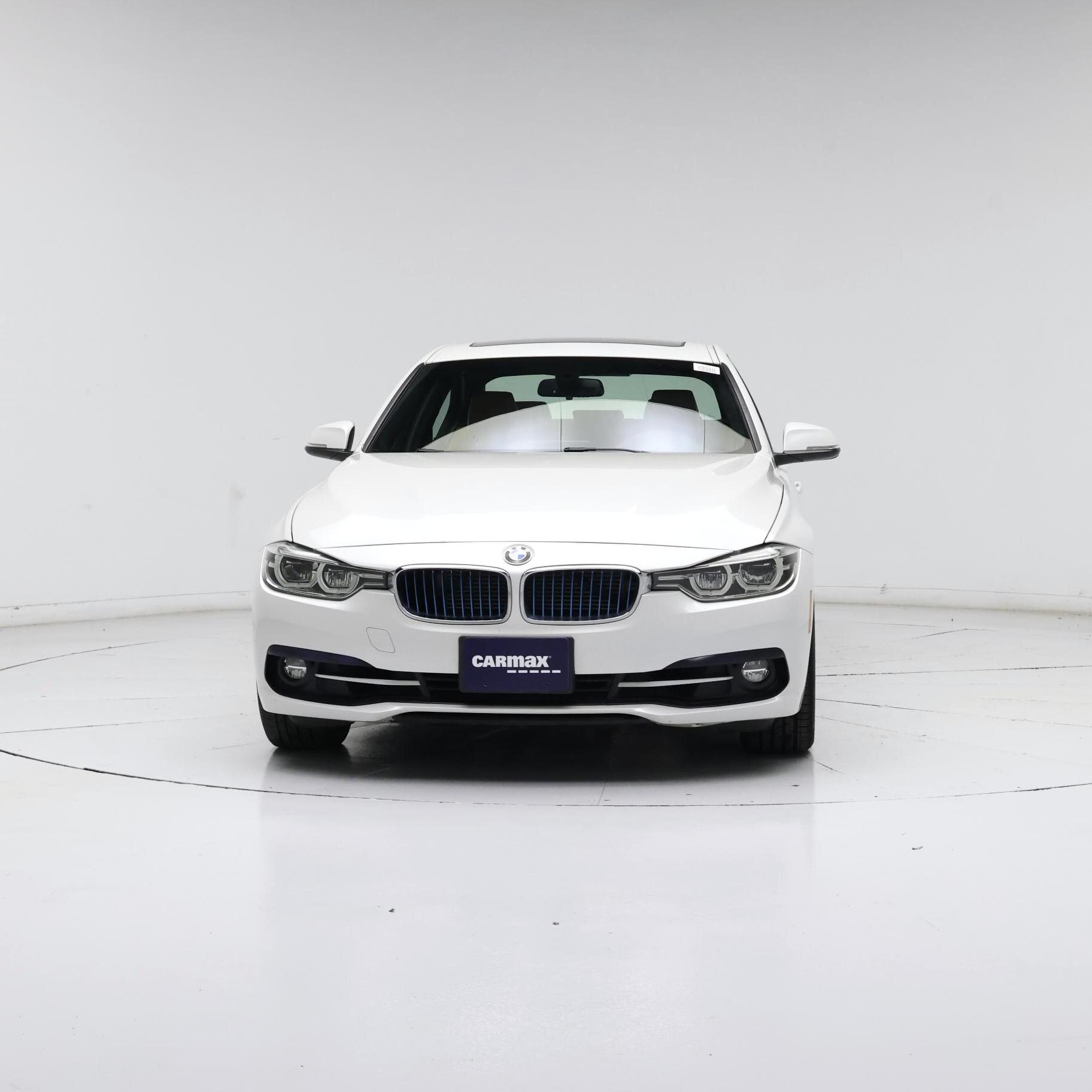 Thumbnail: 2018 BMW 3 Series - 5