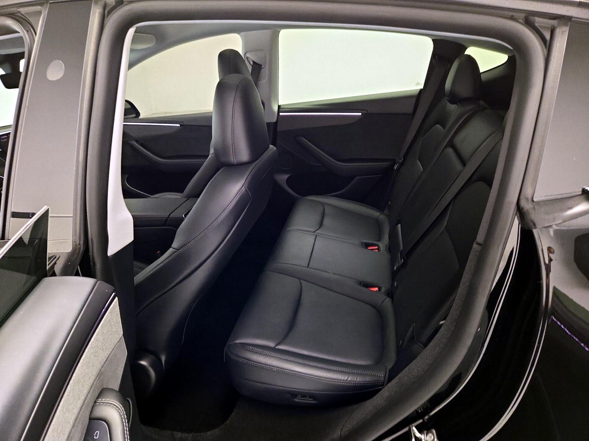 Thumbnail: 2026 Tesla Model Y - 19