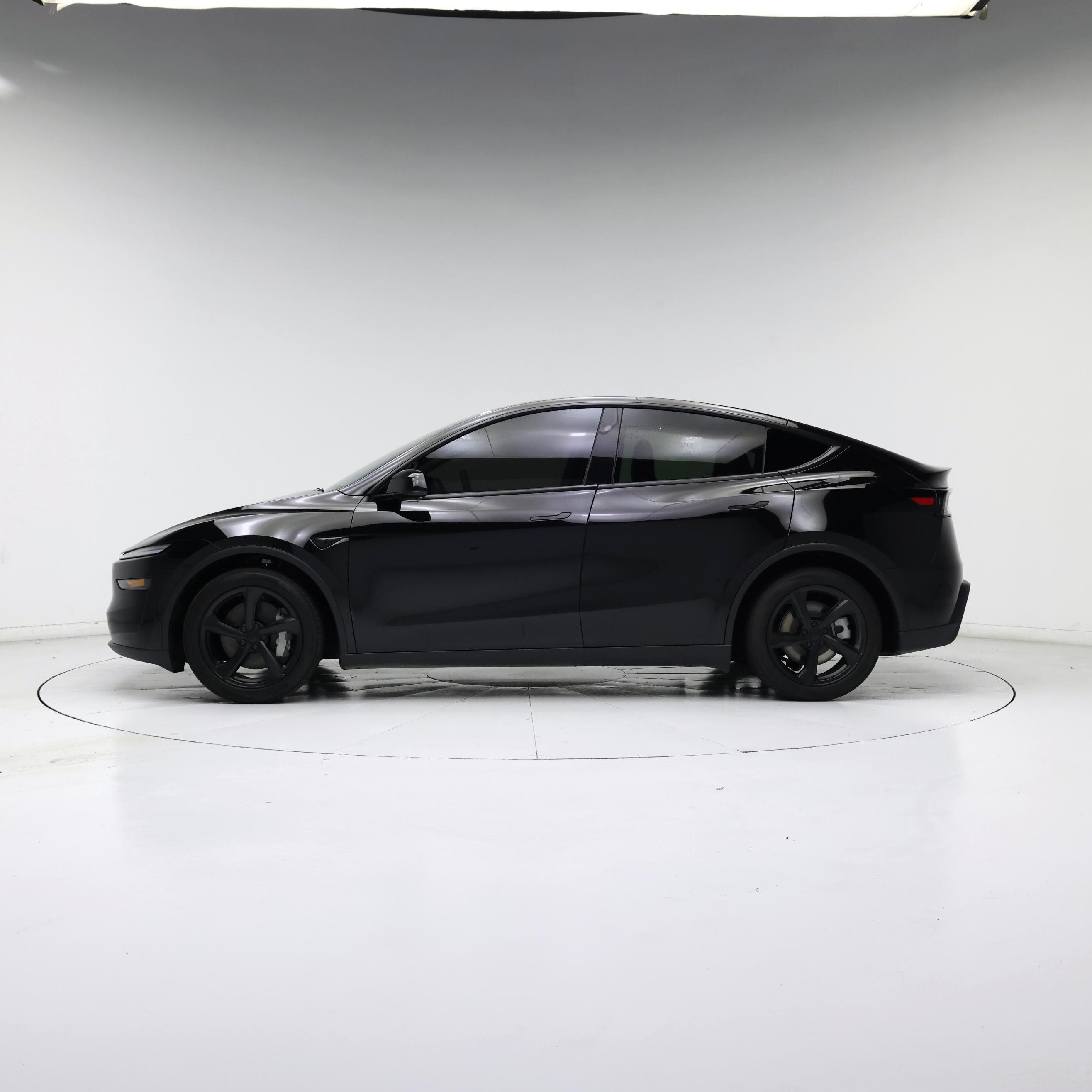 Thumbnail: 2026 Tesla Model Y - 3