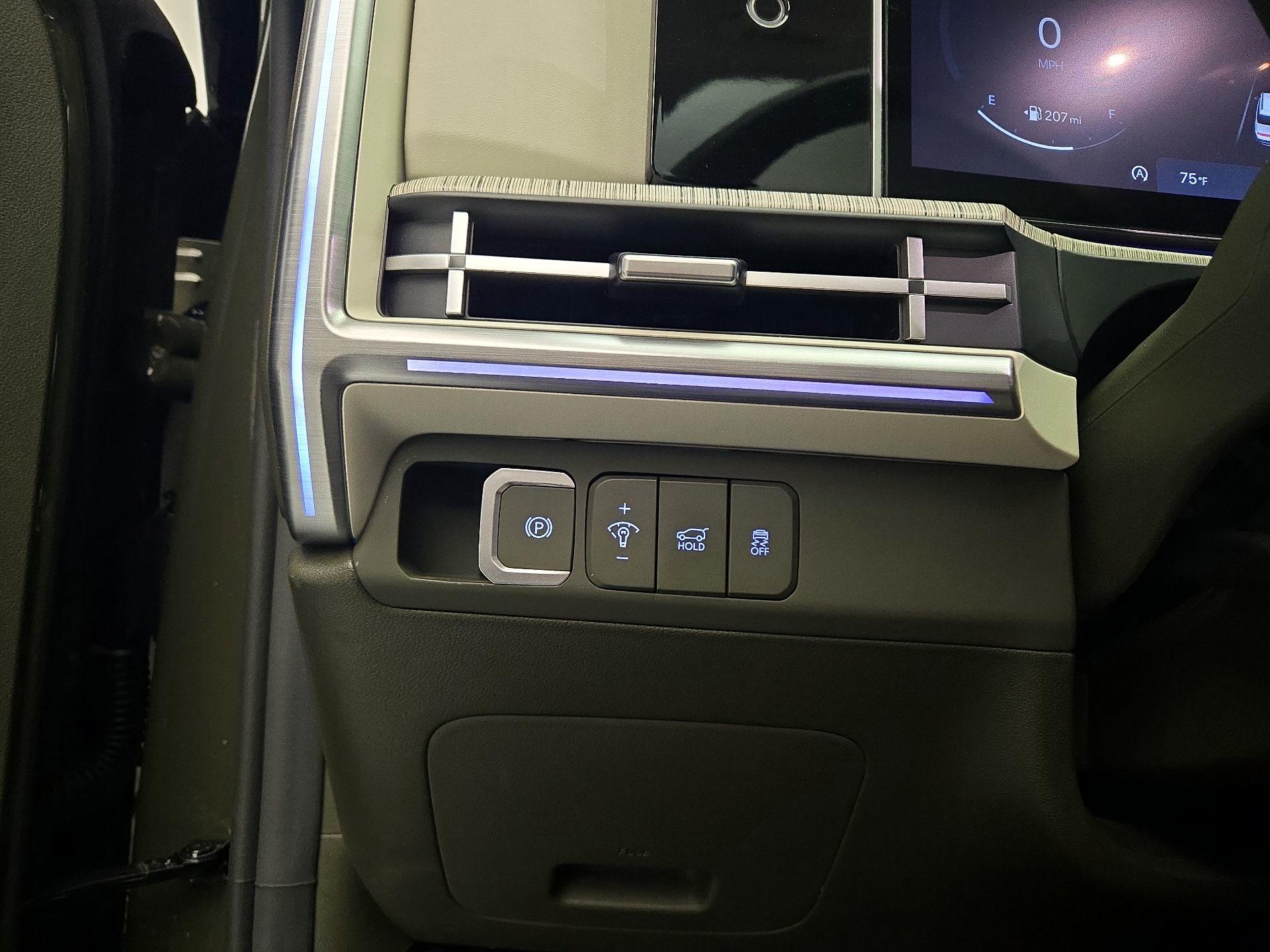 Thumbnail: 2024 Hyundai Santa Fe - 13