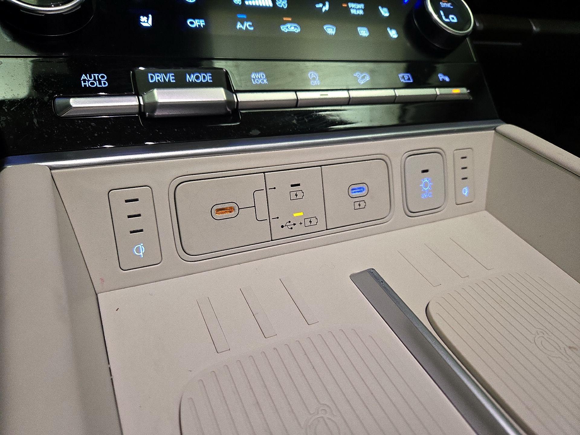 Thumbnail: 2024 Hyundai Santa Fe - 19