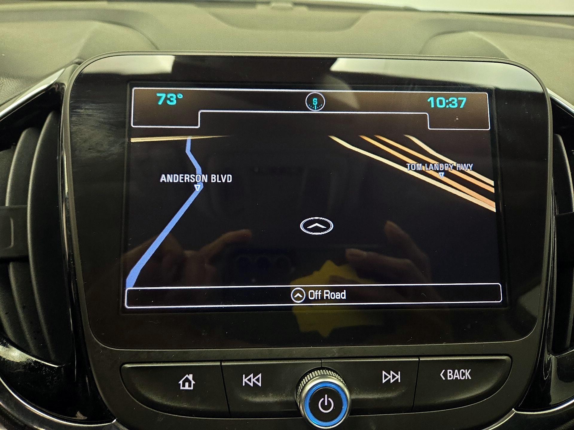Thumbnail: 2017 Chevrolet Volt - 14