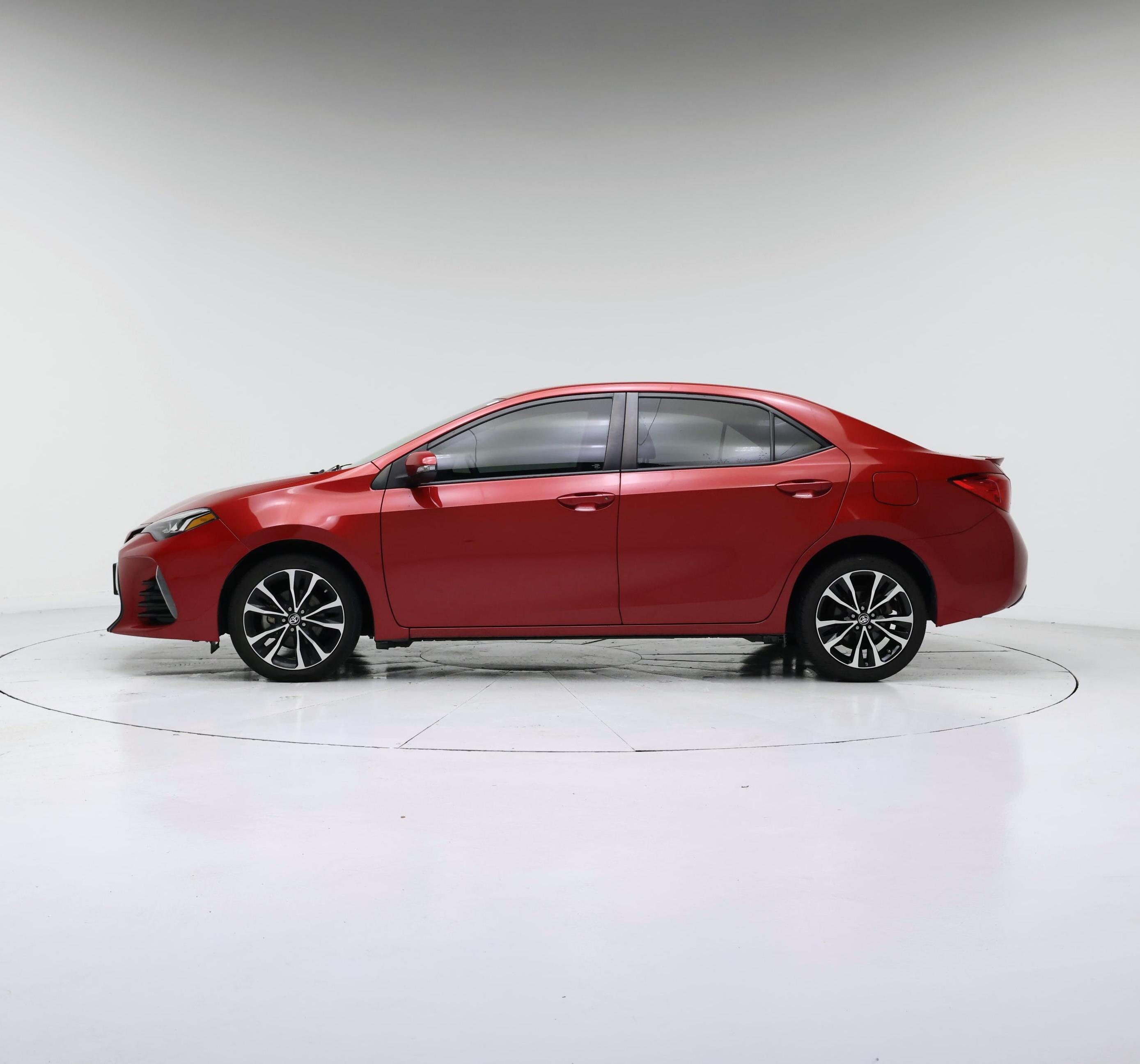 Thumbnail: 2017 Toyota Corolla - 3