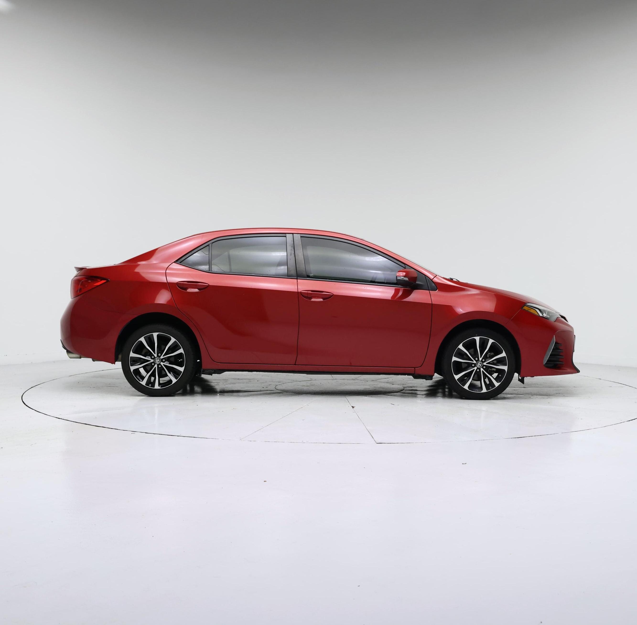 Thumbnail: 2017 Toyota Corolla - 7