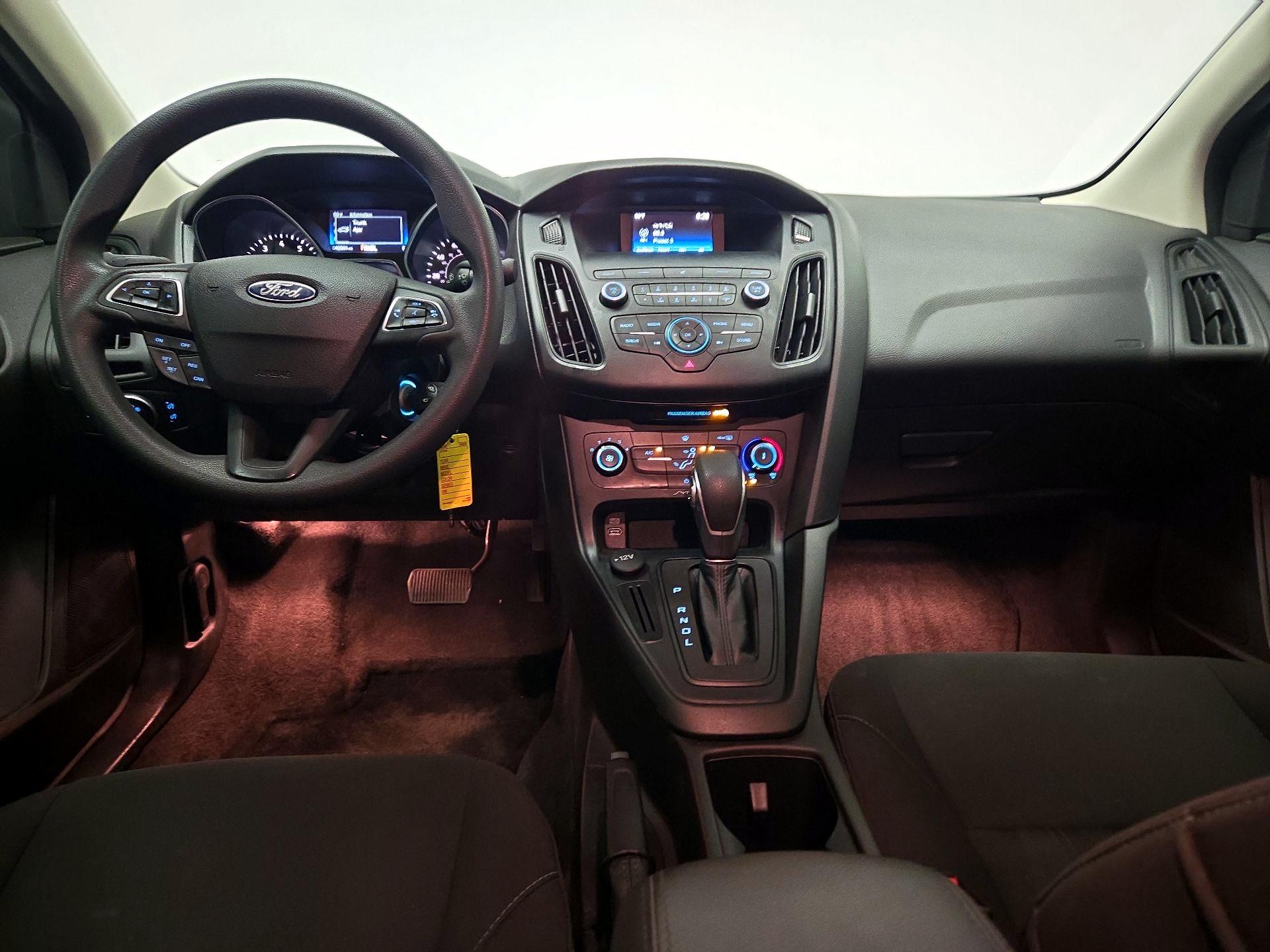 Thumbnail: 2018 Ford Focus - 9