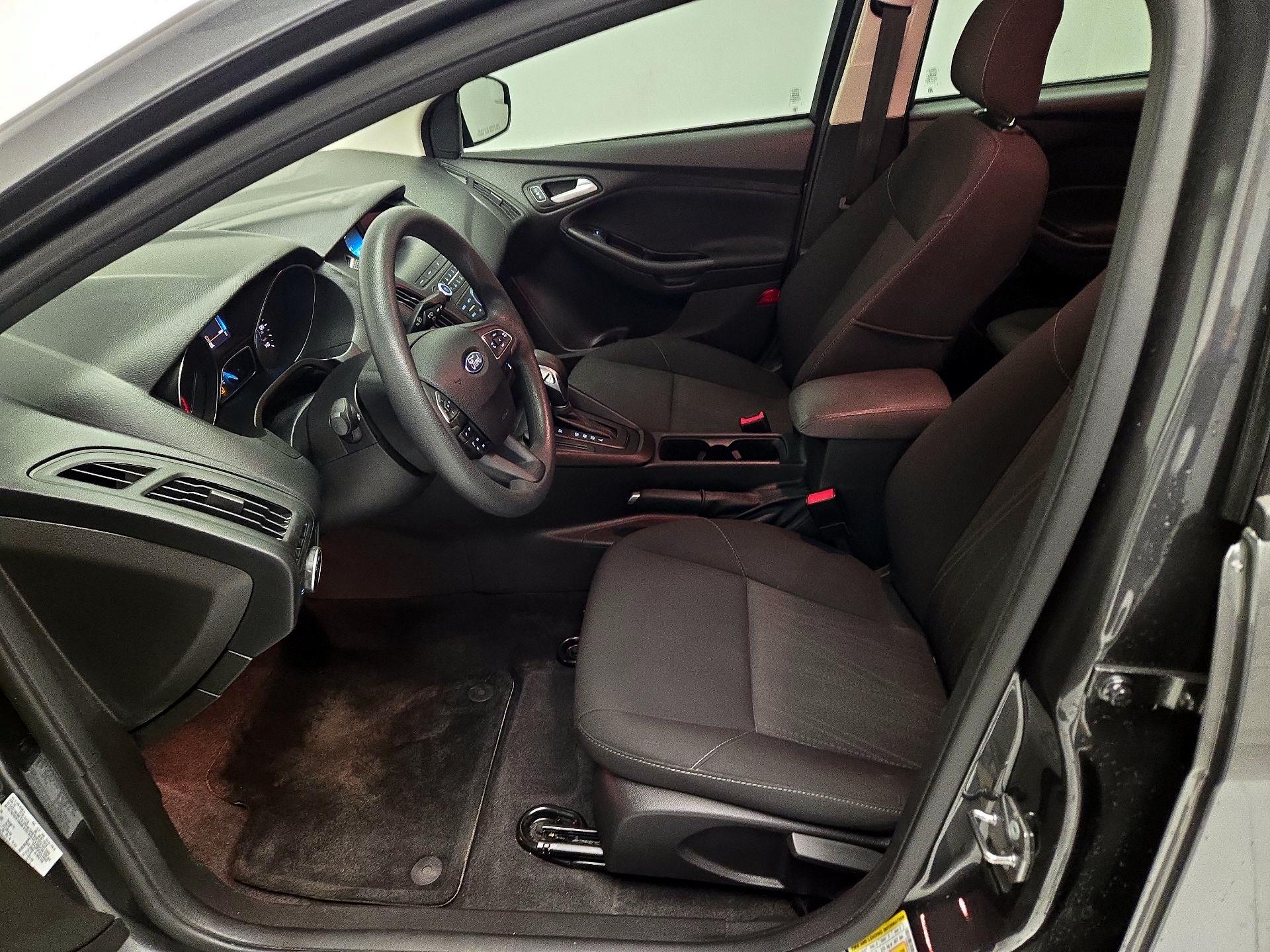 Thumbnail: 2018 Ford Focus - 11