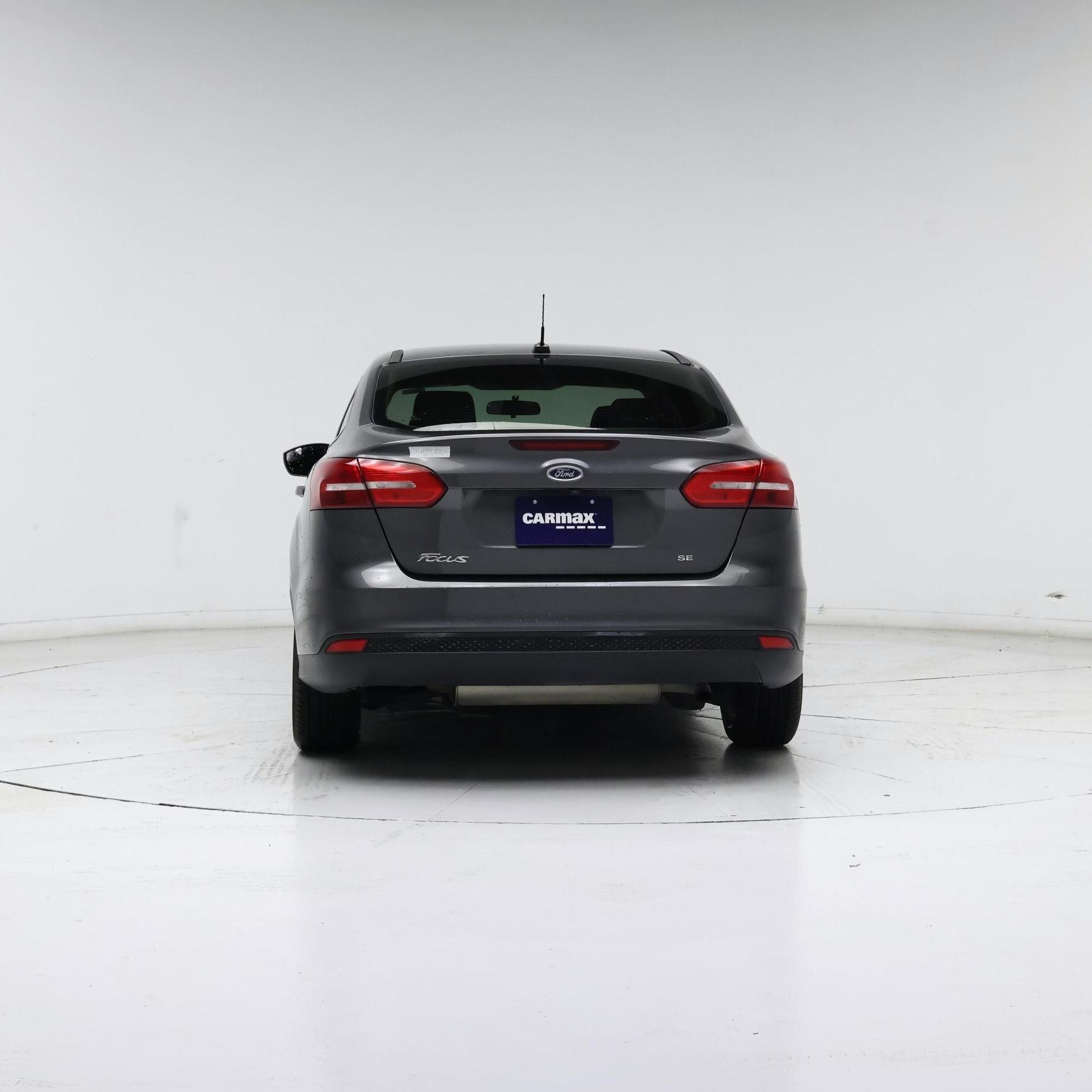 Thumbnail: 2018 Ford Focus - 6