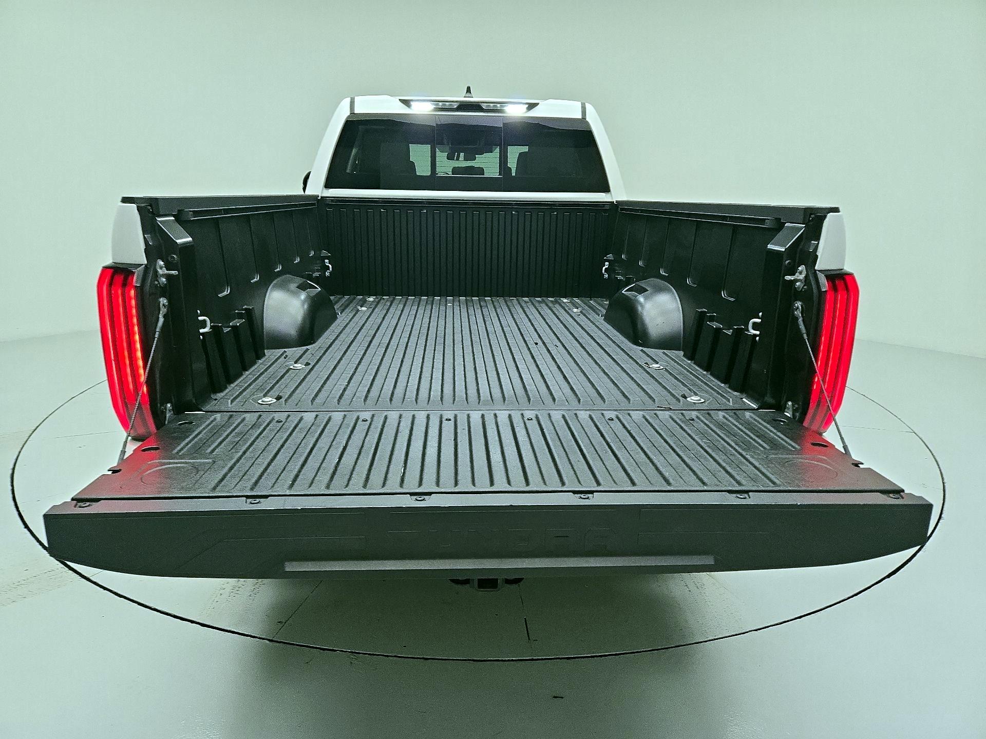 Thumbnail: 2024 Toyota Tundra - 20