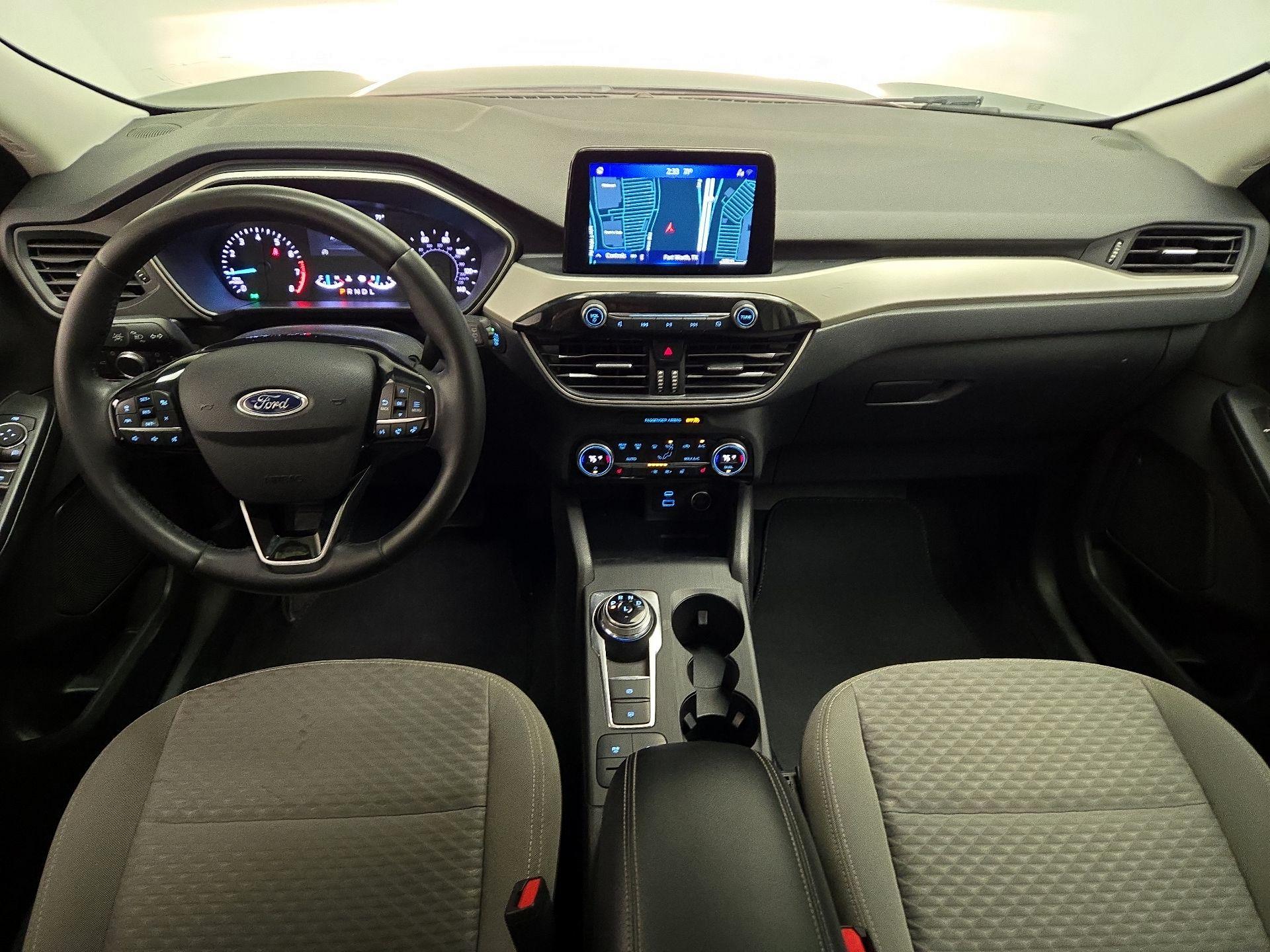 Thumbnail: 2021 Ford Escape - 9