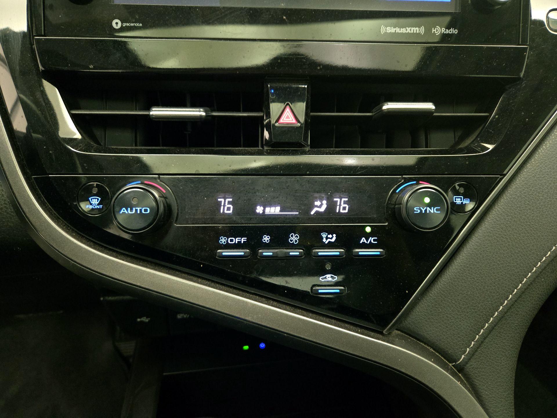 Thumbnail: 2023 Toyota Camry - 16