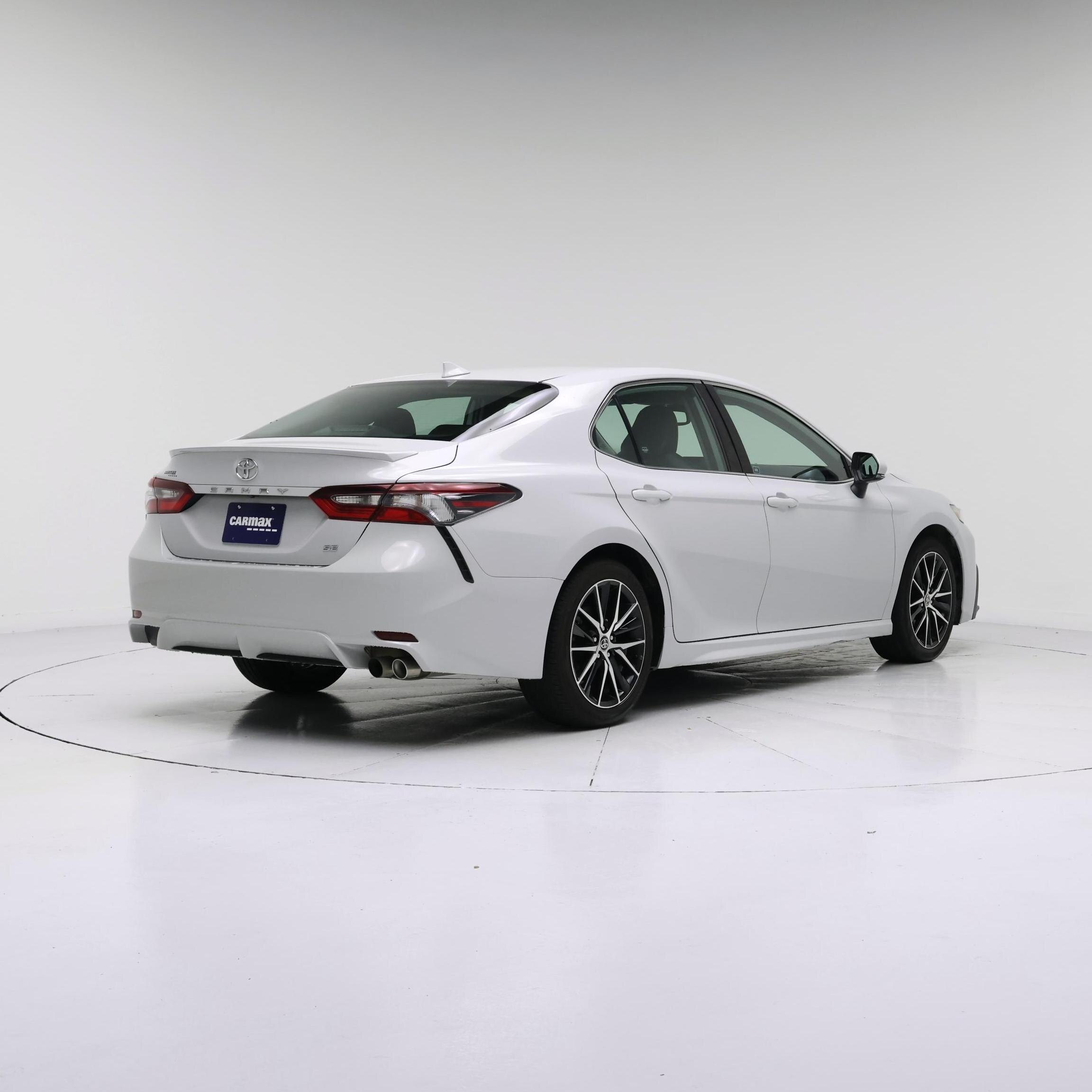 Thumbnail: 2023 Toyota Camry - 8