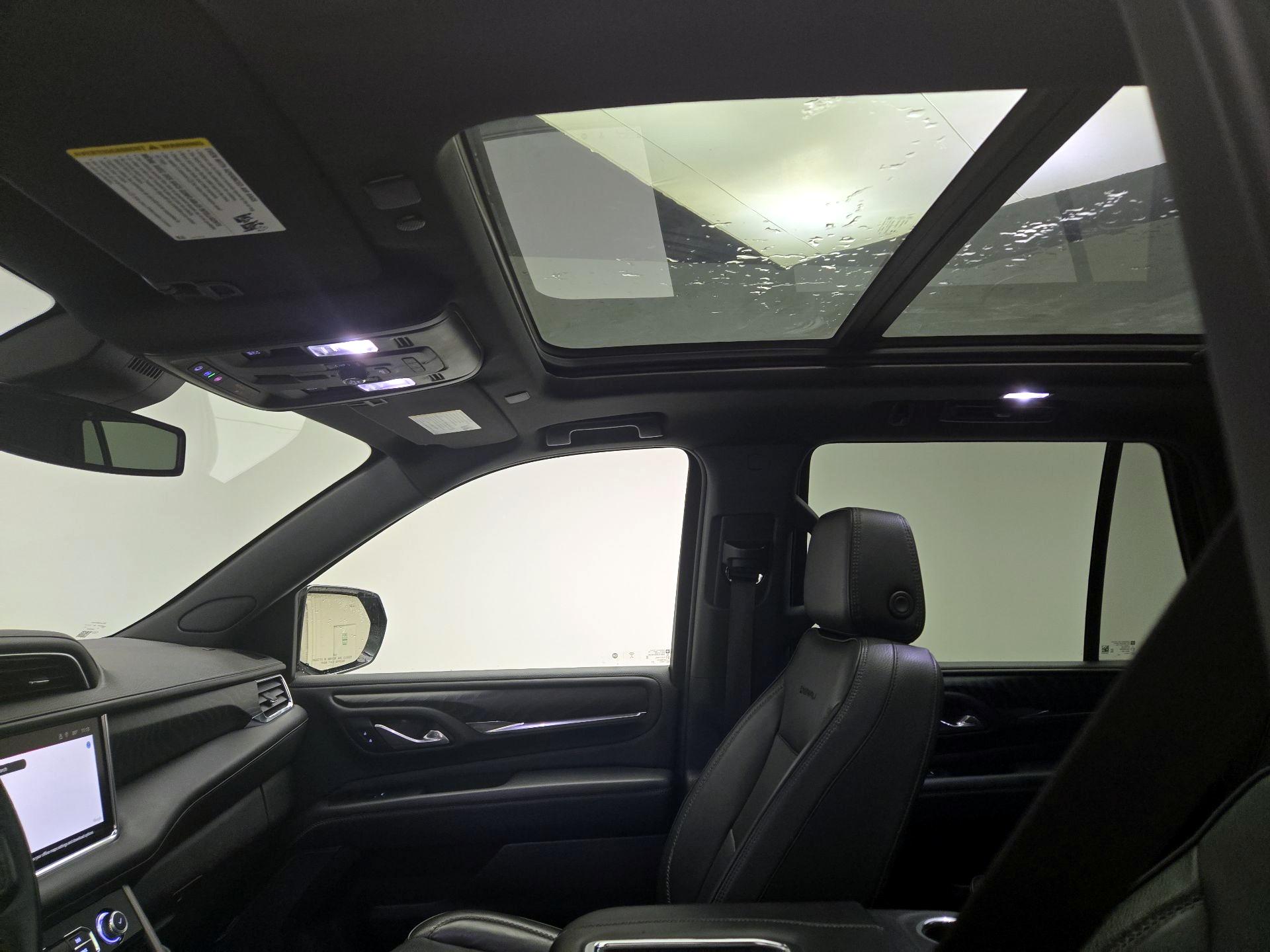 Thumbnail: 2023 GMC Yukon - 19