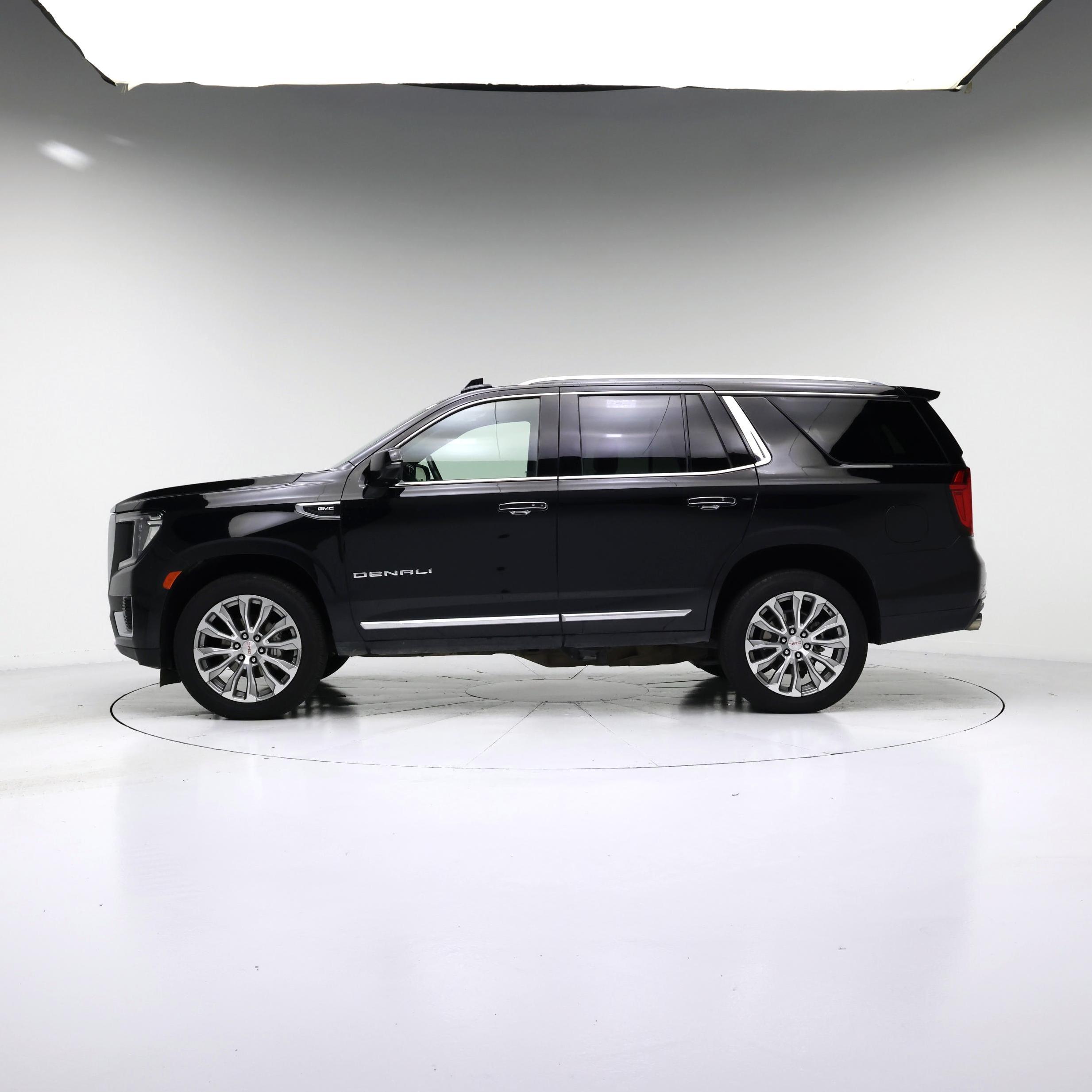 Thumbnail: 2023 GMC Yukon - 3