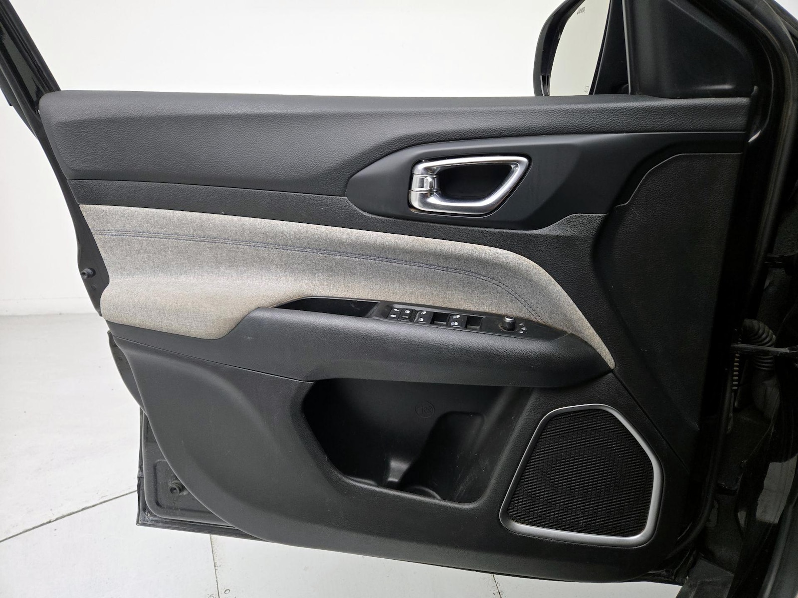 2022 Jeep Compass Latitude - Photo 13