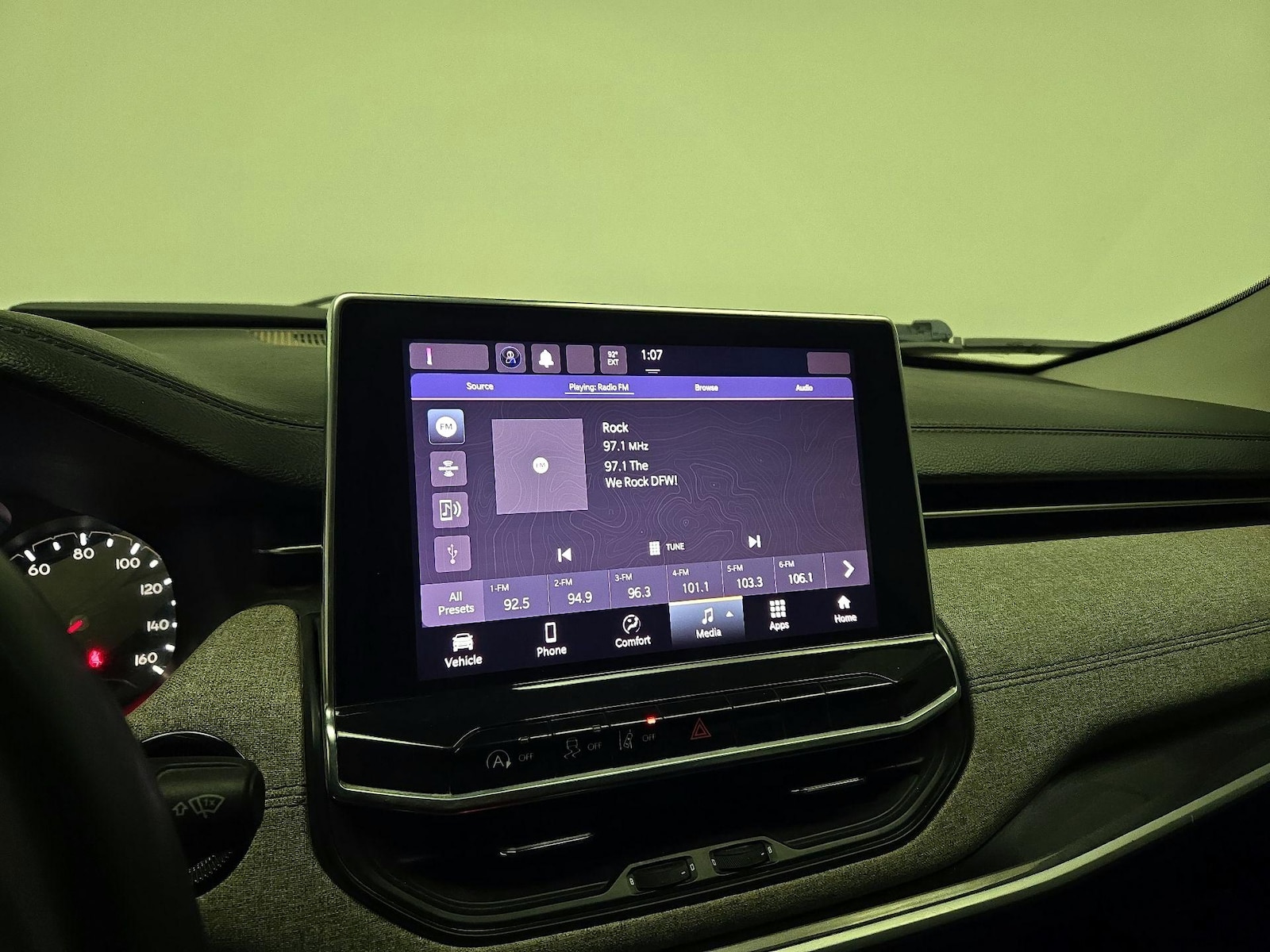 2022 Jeep Compass Latitude - Photo 16