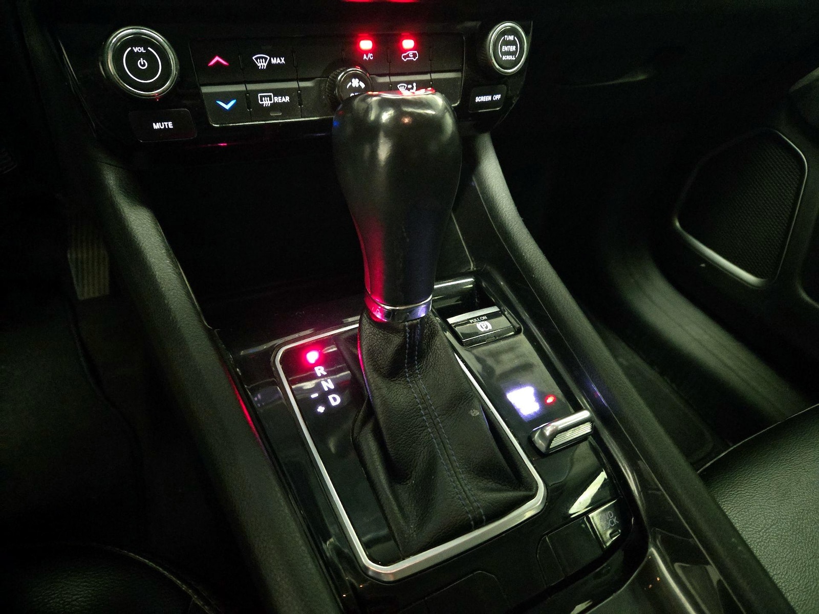 2022 Jeep Compass Latitude - Photo 18