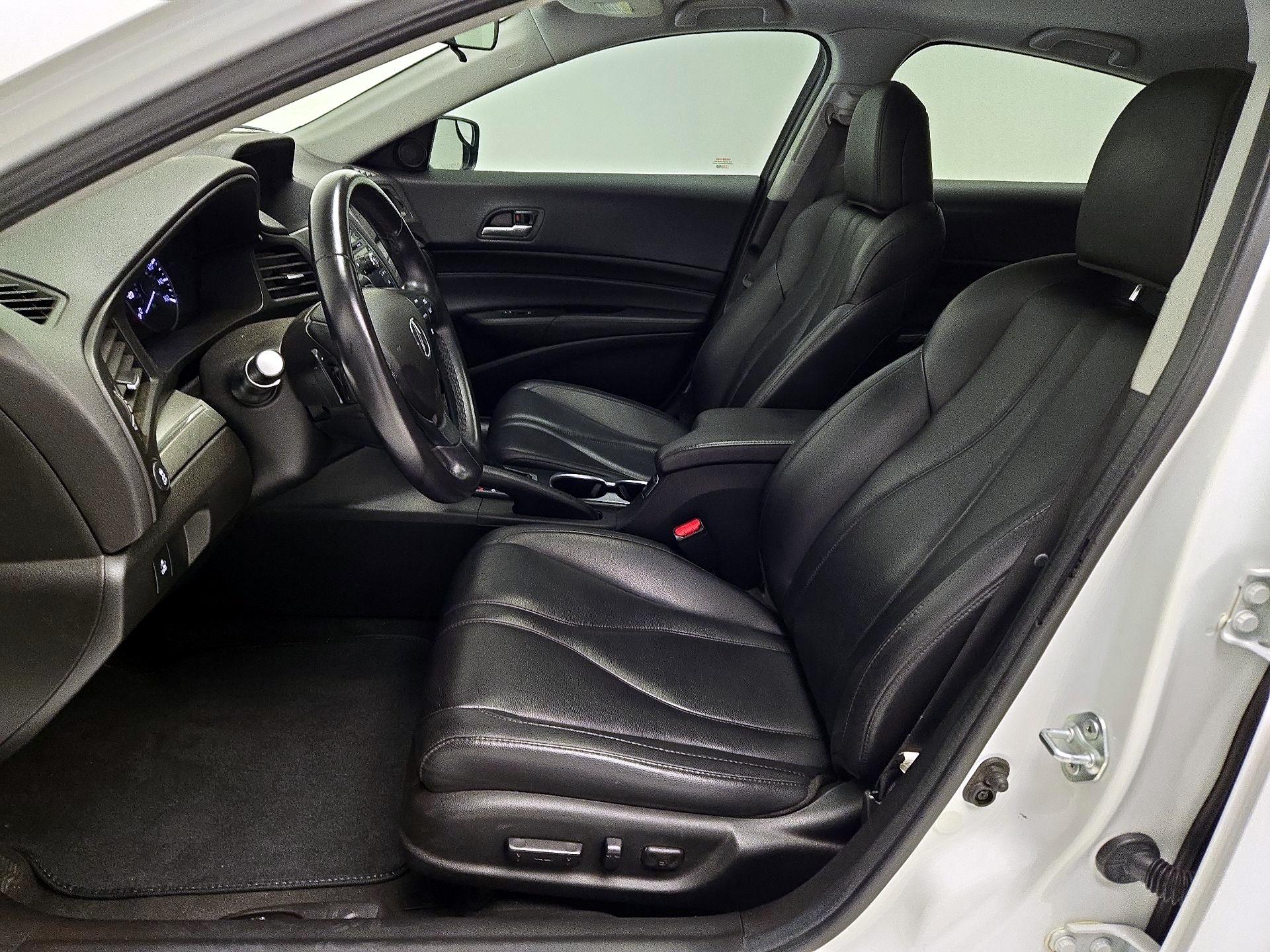 Thumbnail: 2021 Acura ILX - 11